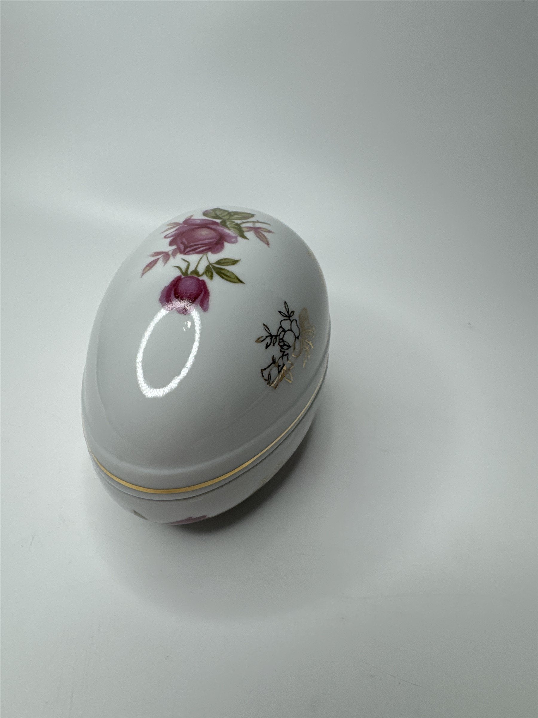 Lefton Hand Painted China Porcelain Egg With Flowers Floral Easter Egg Dish Gold