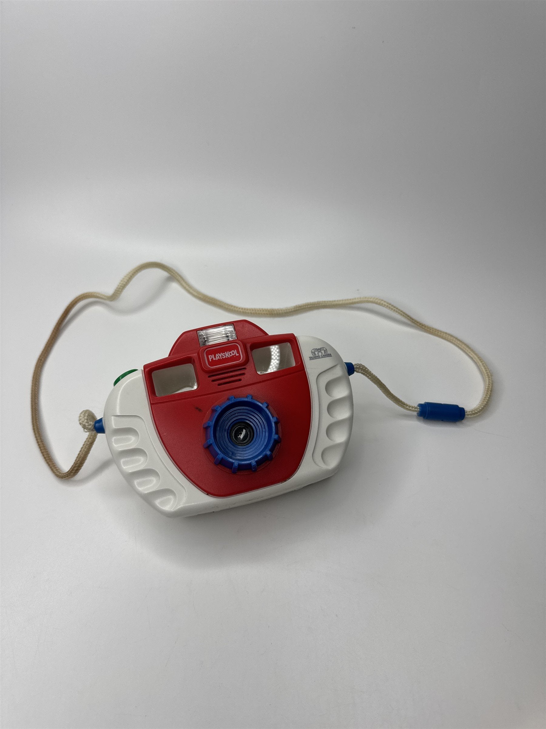 Playskool Easy Loader Talking Camera 1995 Vintage Film Roll Camera STILL TALKS