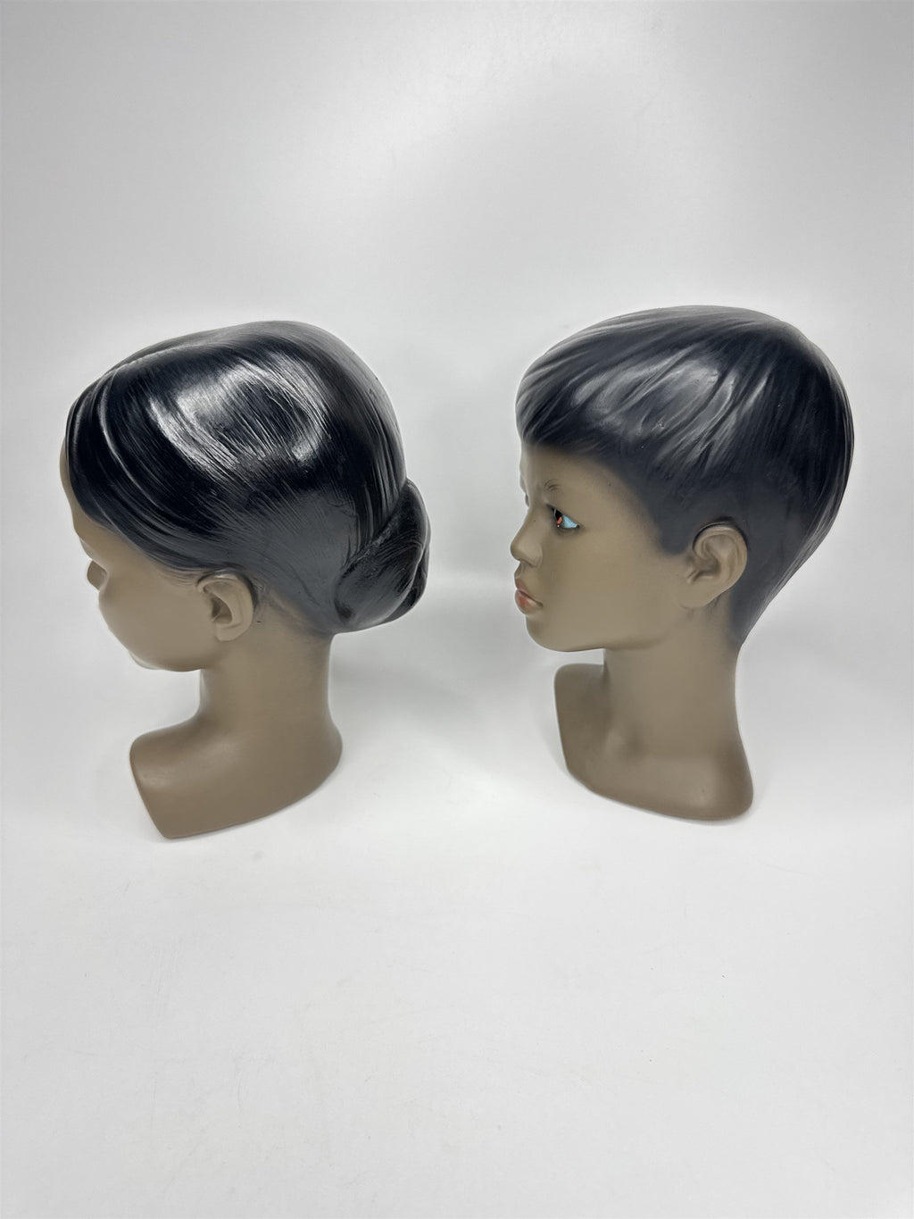 Set of 2 Vintage 1960s MCM Chalkware Unmarked MARWAL(?) Polynesian Busts