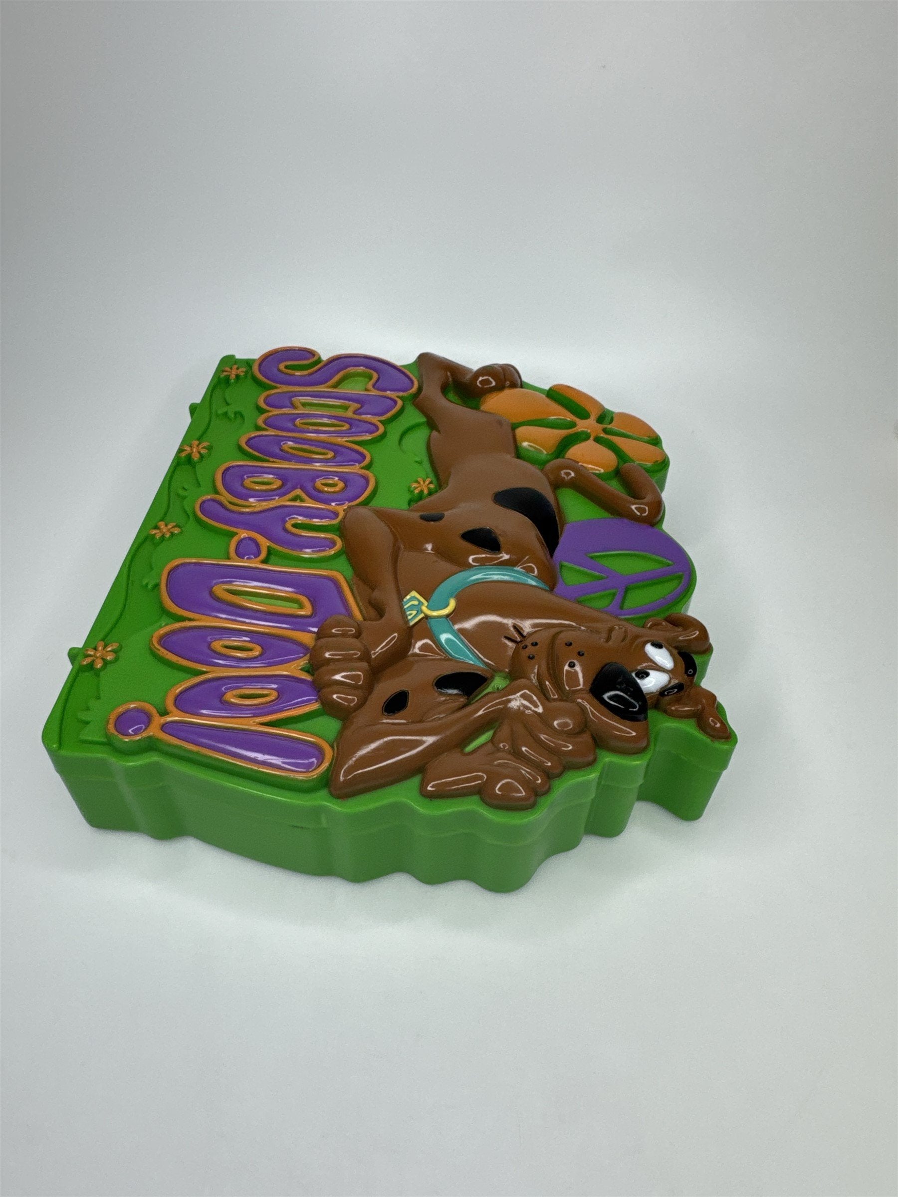 Flying Colors Green Scooby-Doo Storage Box Coloring Box *BROKEN LATCH*
