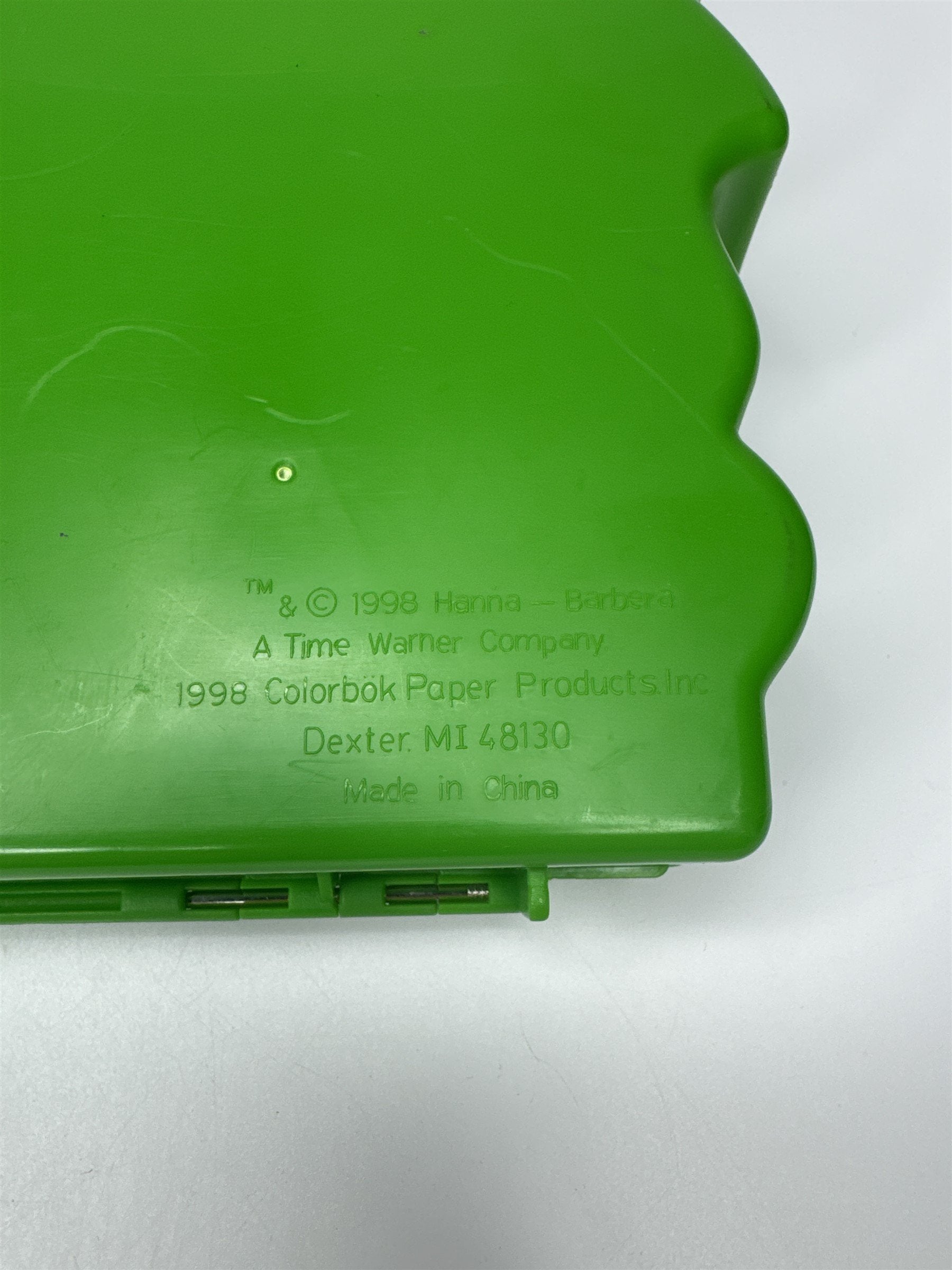 Flying Colors Green Scooby-Doo Storage Box Coloring Box *BROKEN LATCH*