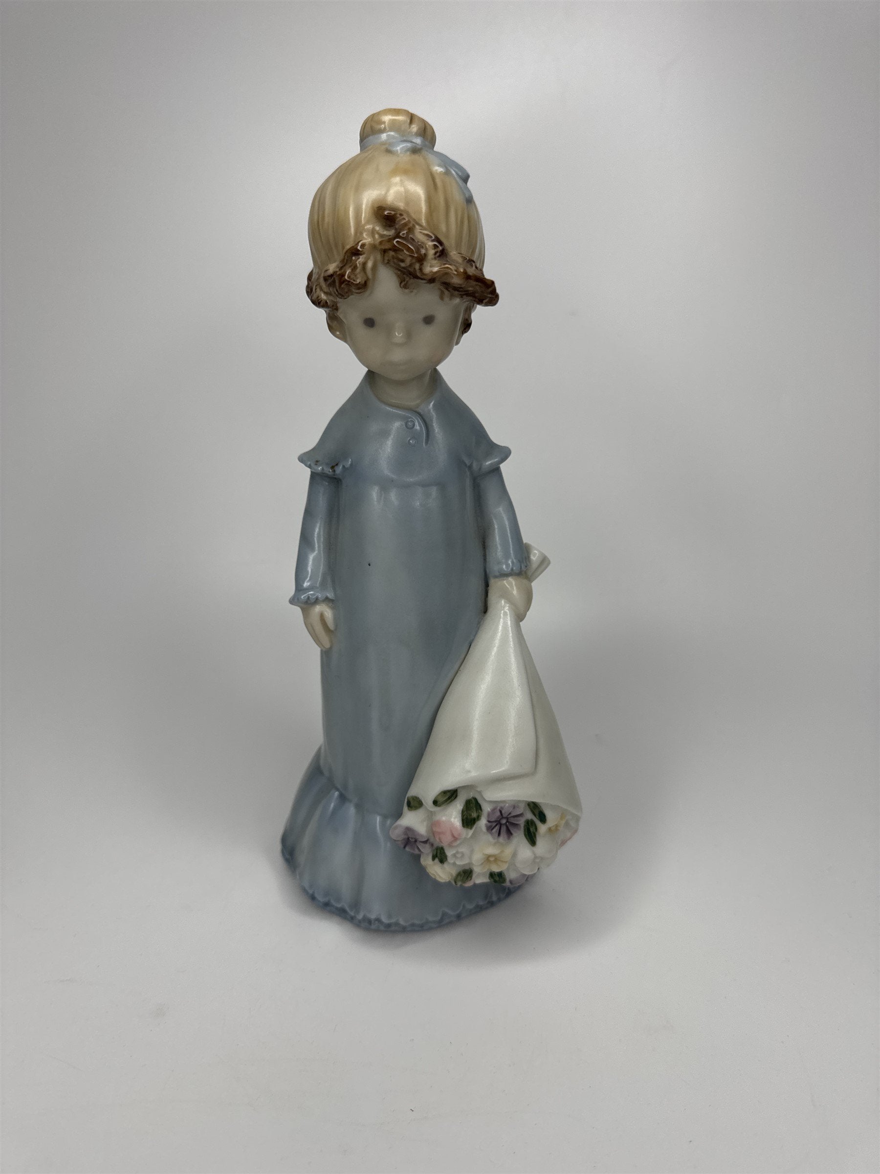 Vintage Enesco Kinka Japan EARLY Flower Firl Figurine Paper Label 9" Tall Girl