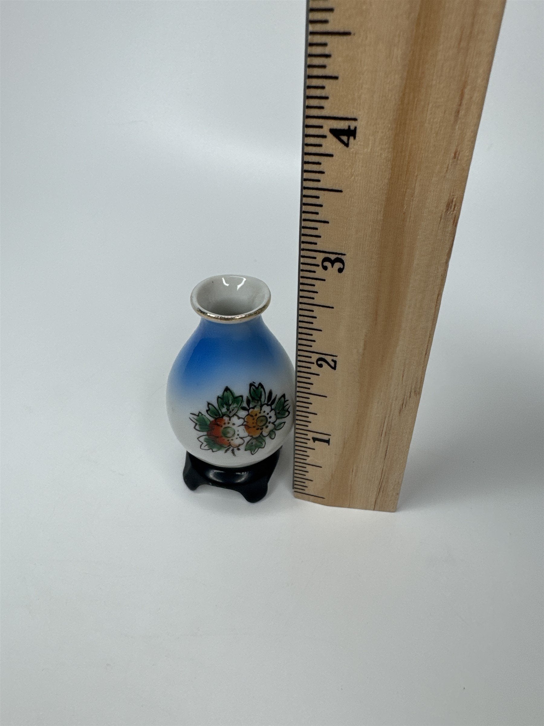 Original Vintage Occupied Japan Decorative Flowered Mini Vase Figurine 2.5"