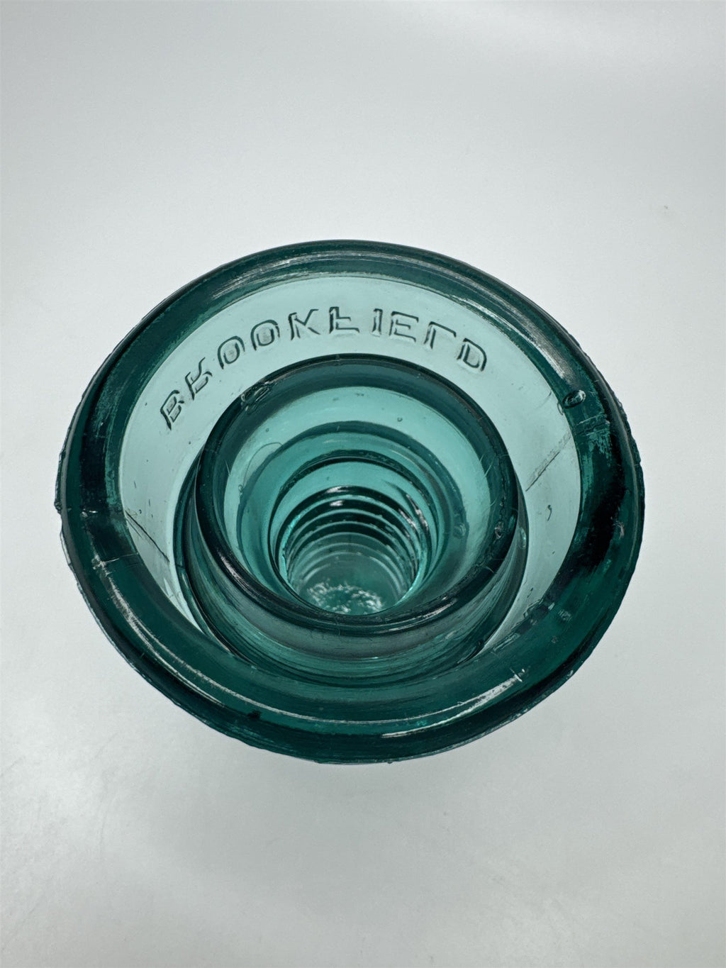 VTG Brookfield 4" Insulator Blue Aqua Green NY Chip on Bottom