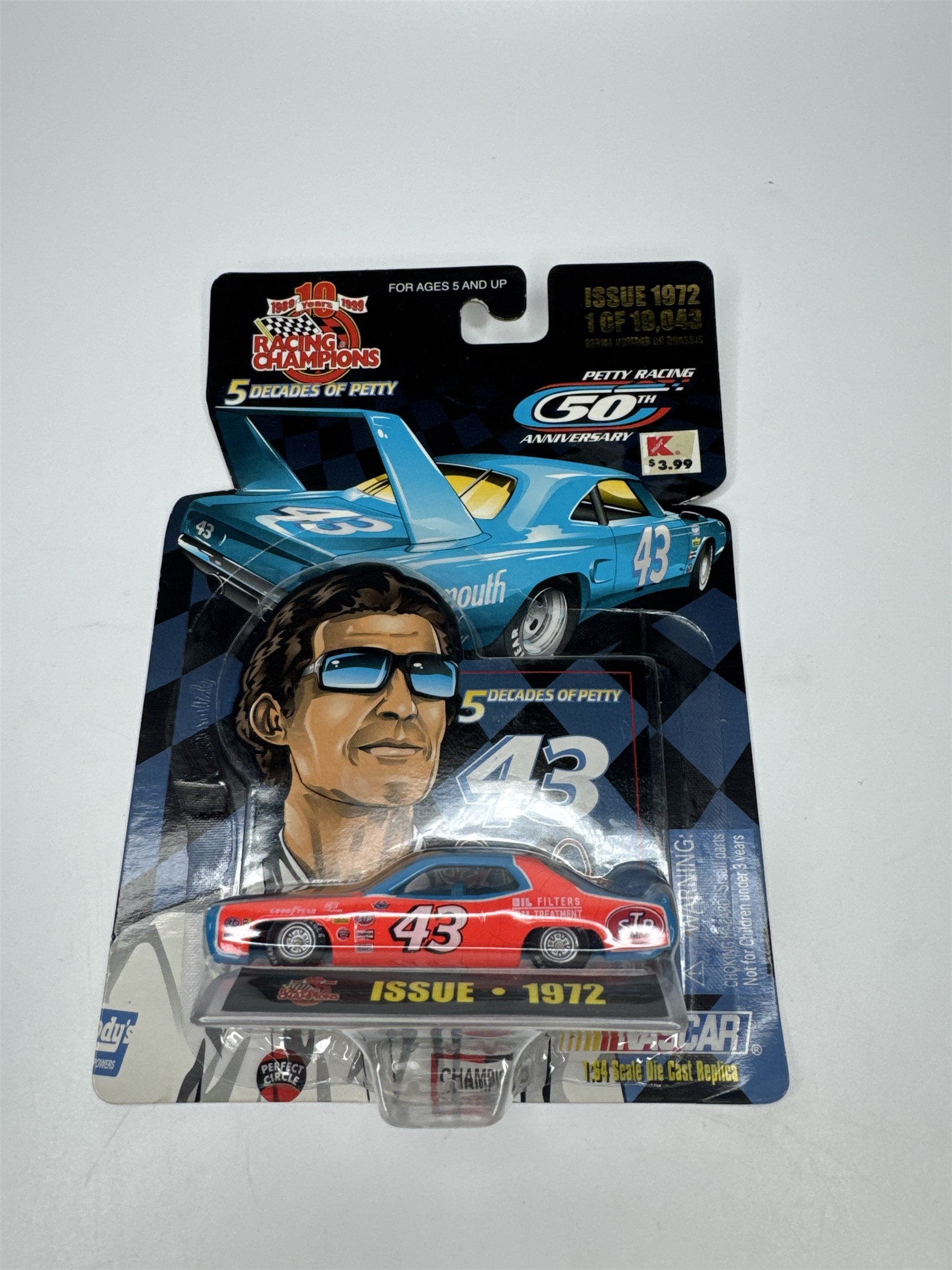 Vintage Racing Champions 5 Decades of Petty #43 Issue 1972 Richard Petty Diecast