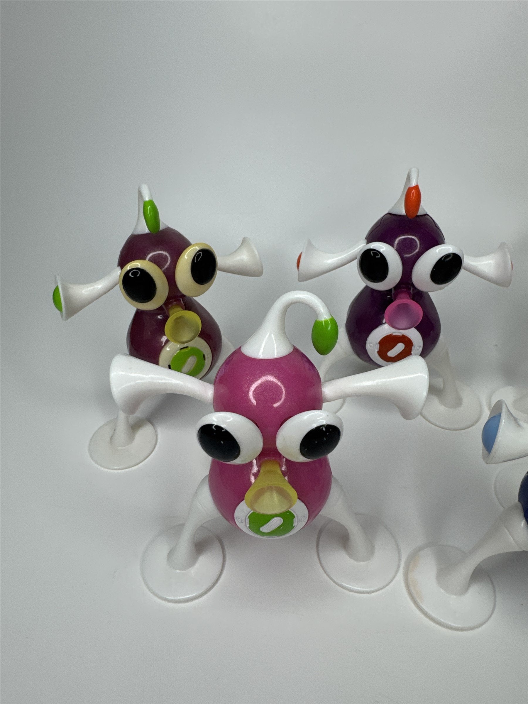 2006 McDonalds Zizzle Toys Lot of 5 iZ Robot Action Figure Toys