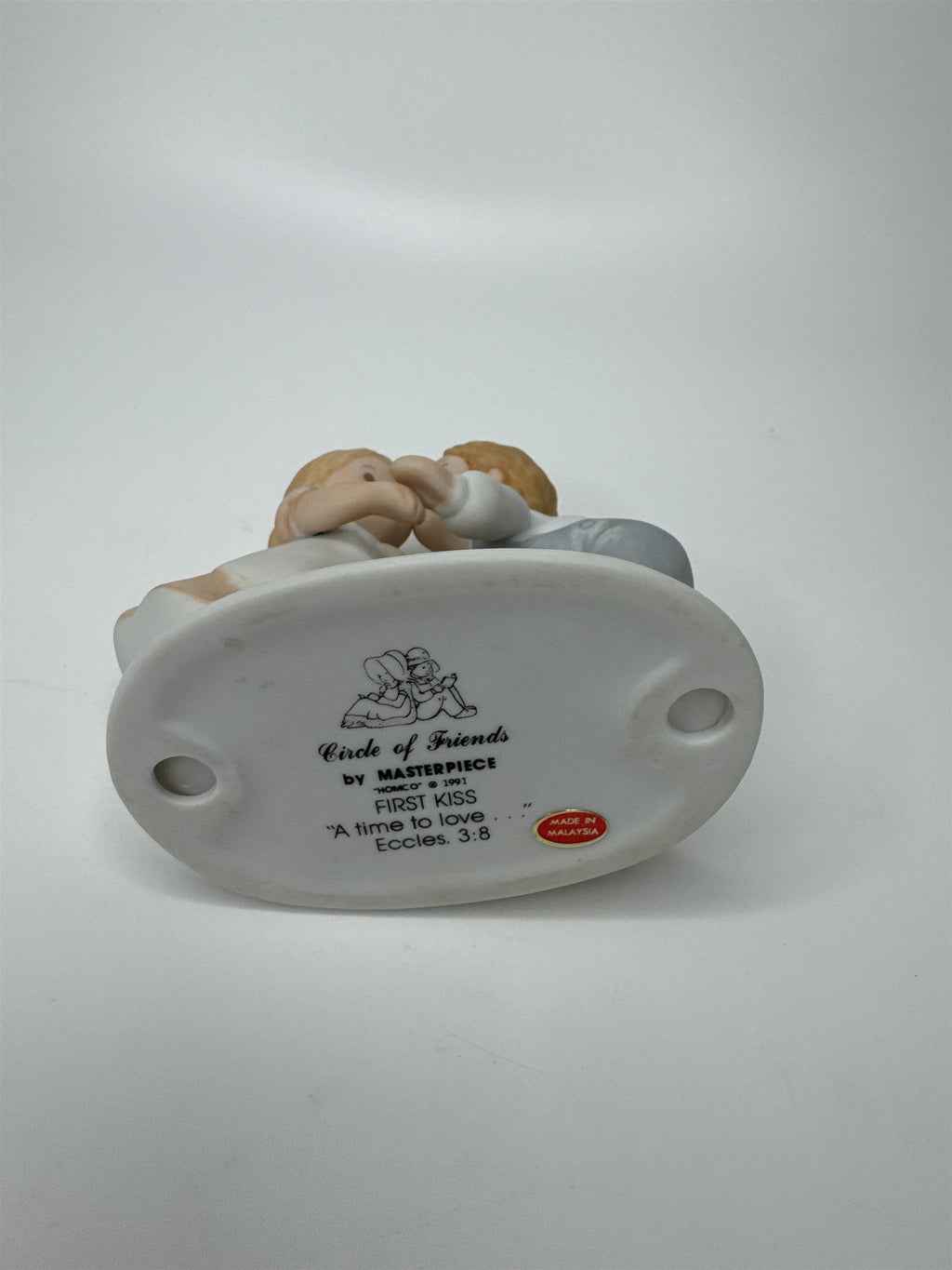 Vintage 1991 HOMCO Circle of Friends Masterpiece First Kiss Figurine