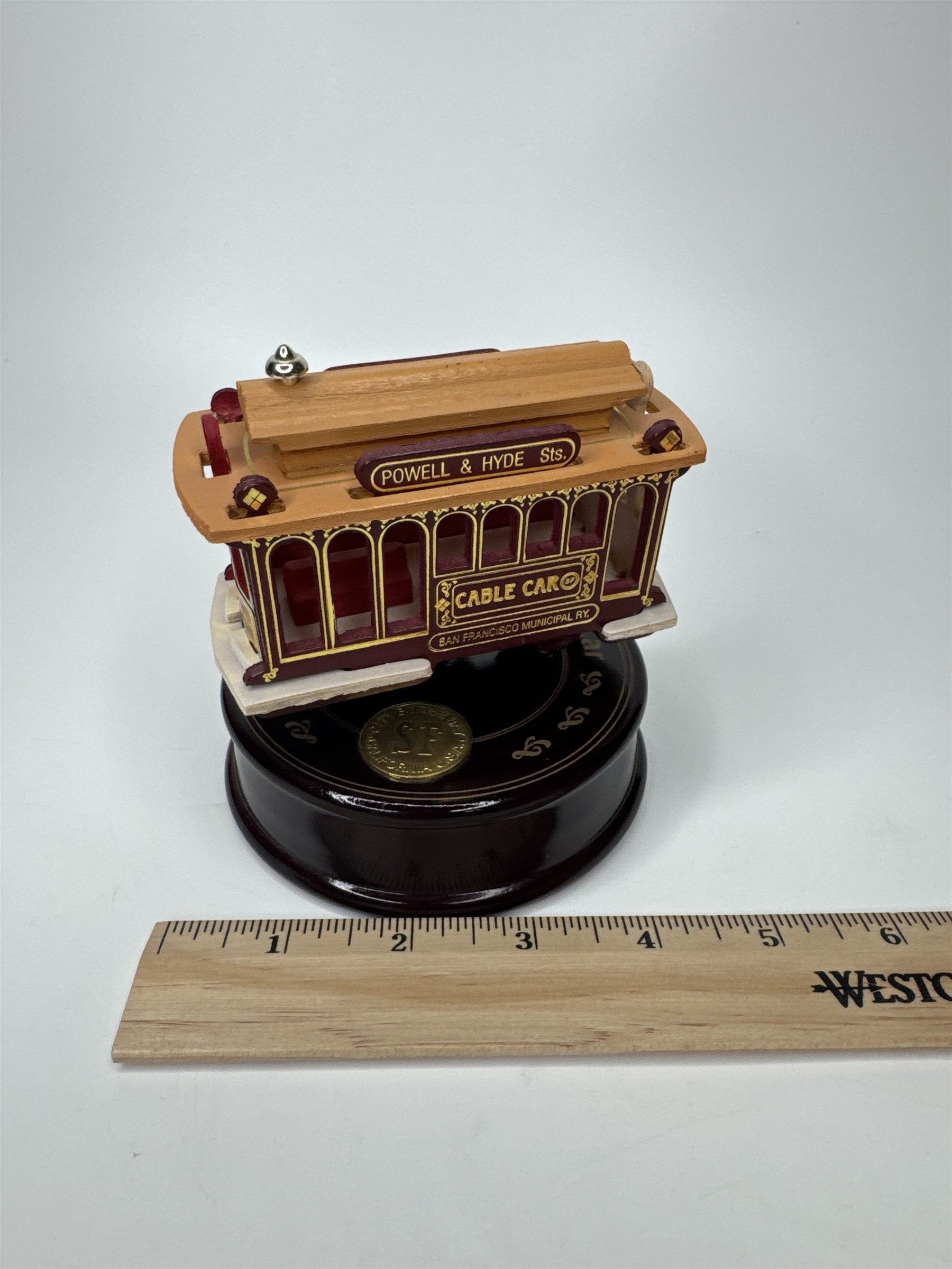 Vintage San Francisco California Cable Car Music Box Wooden Souvenir Powell Hyde