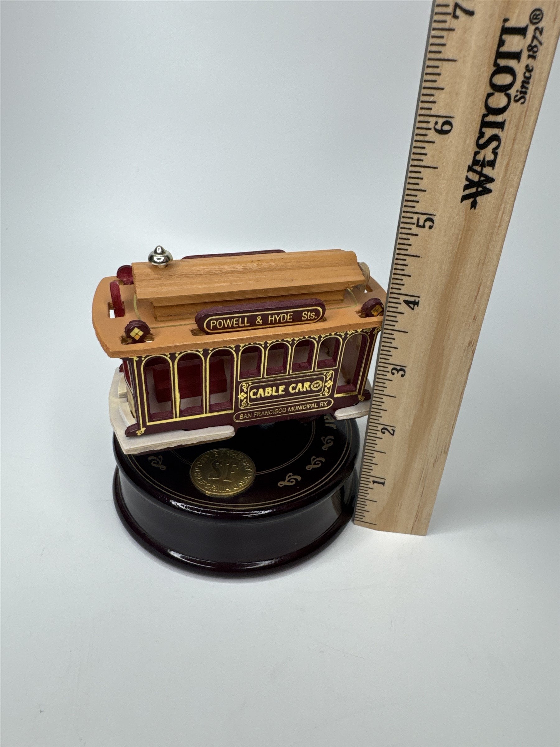 Vintage San Francisco California Cable Car Music Box Wooden Souvenir Powell Hyde