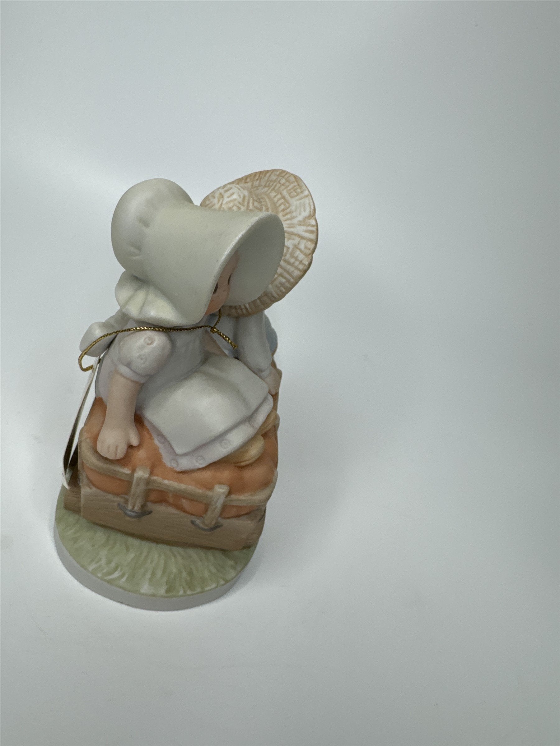 Vintage 1993 HOMCO Circle of Friends Masterpiece Fall's Bounty Psalms 126:3