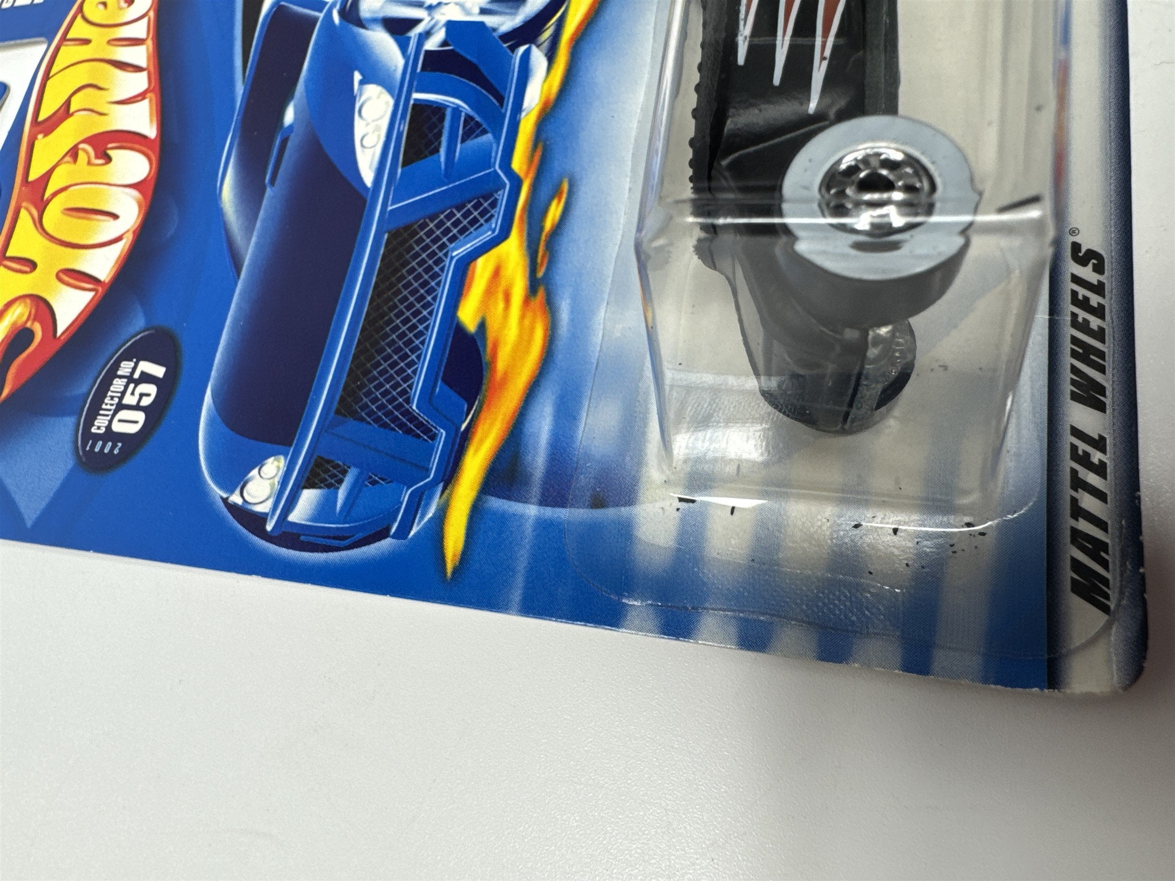 Lot of 5 Hot Wheels Mattel Wheels 1999-2000 Die Cast Metal Collectible Race Cars
