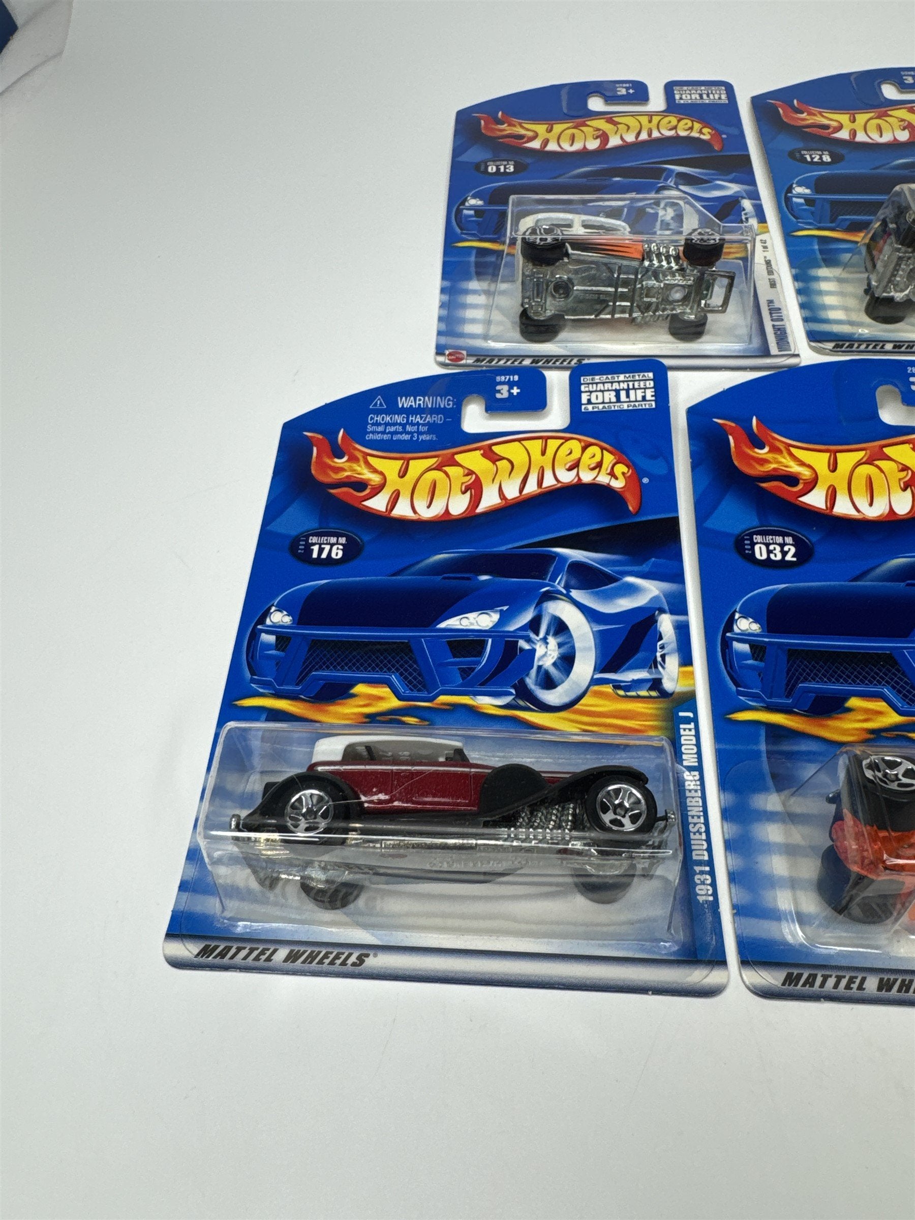 Lot of 5 Hot Wheels Mattel Wheels 2000-2001 Die Cast Metal Collectible Race Cars