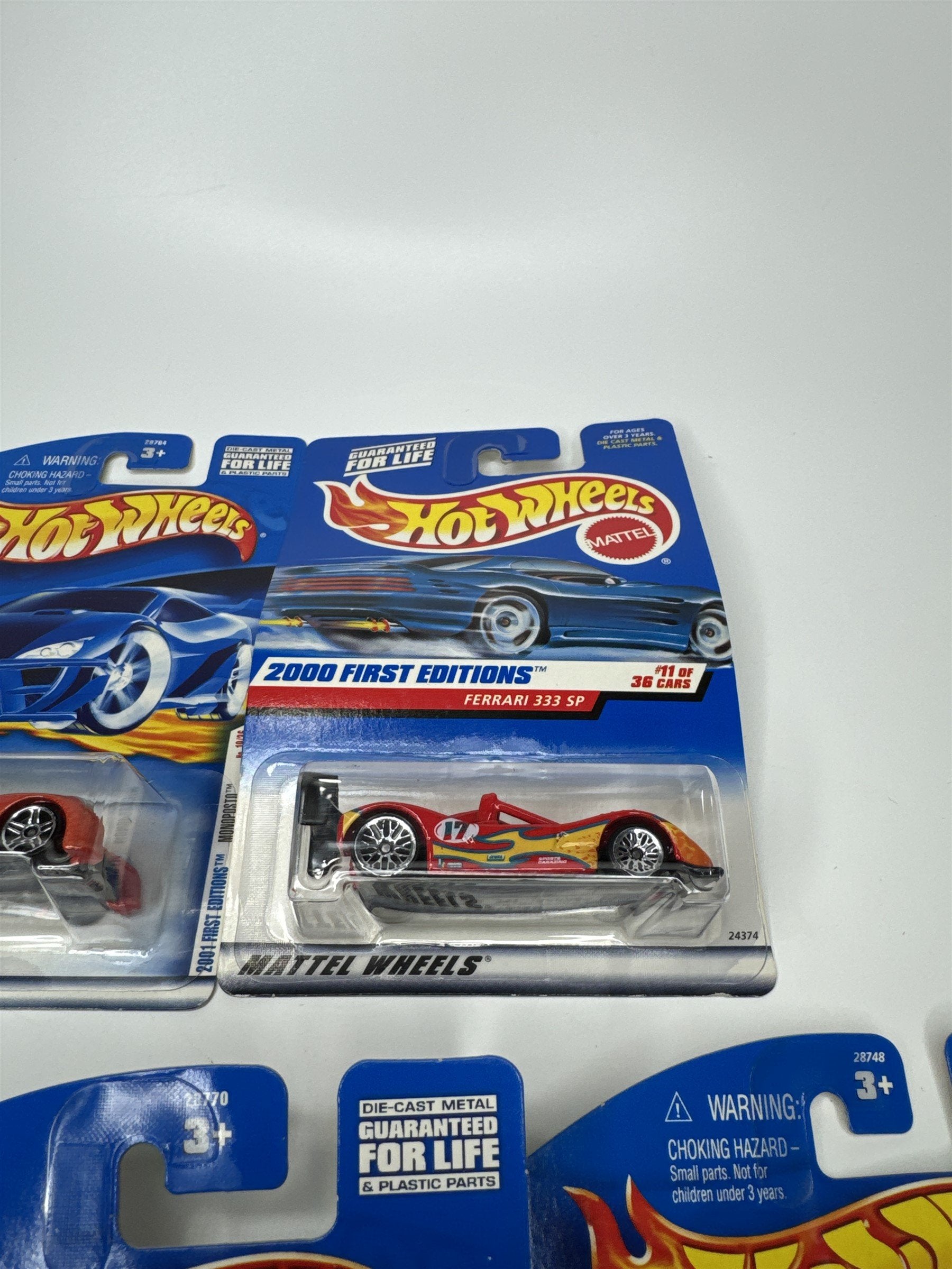Lot of 5 Hot Wheels Mattel Wheels 1999-2000 Die Cast Metal Collectible Race Cars