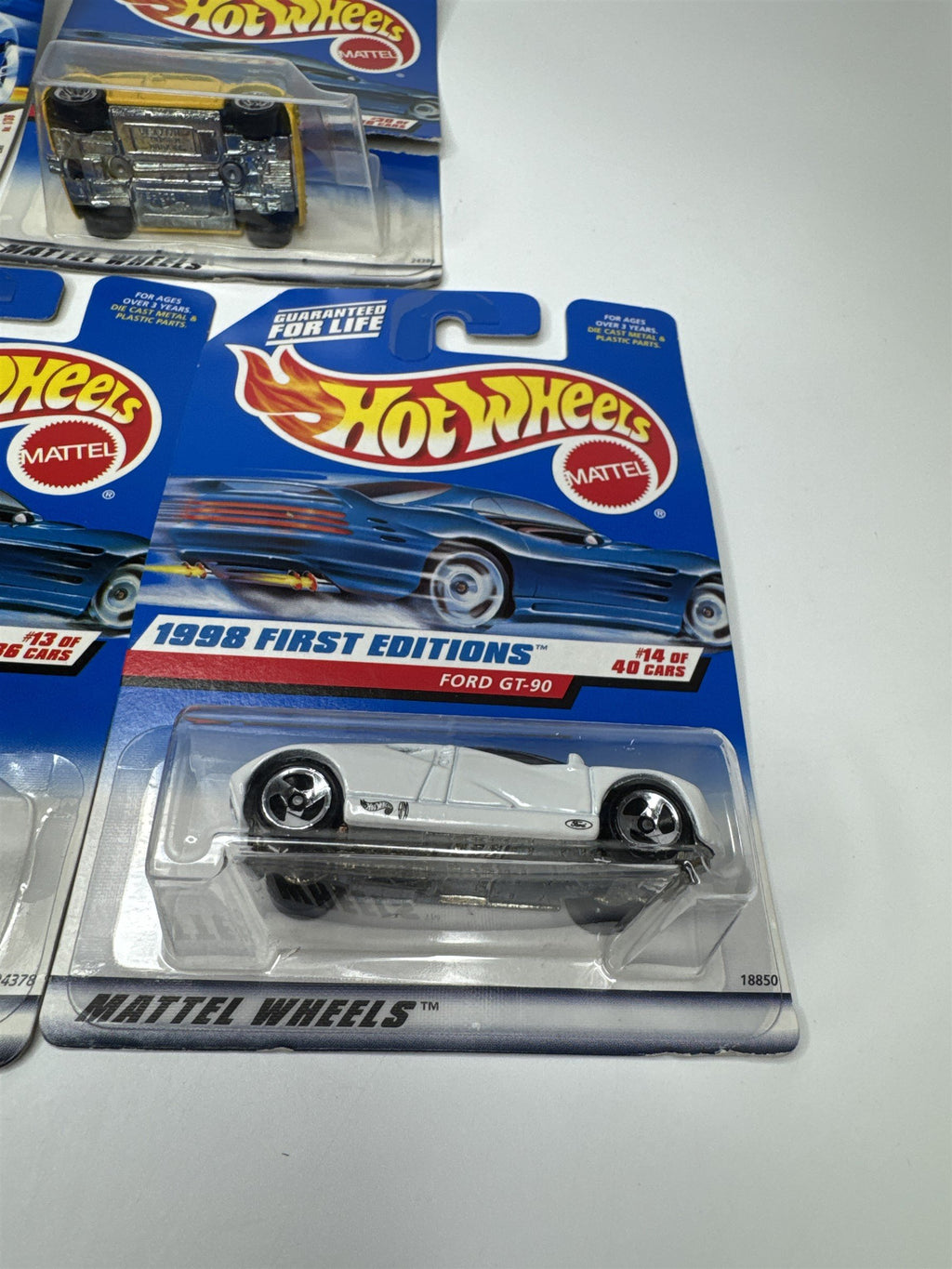 Lot of 5 Hot Wheels Mattel Wheels 1997-2000 Die Cast Metal Collectible Race Cars