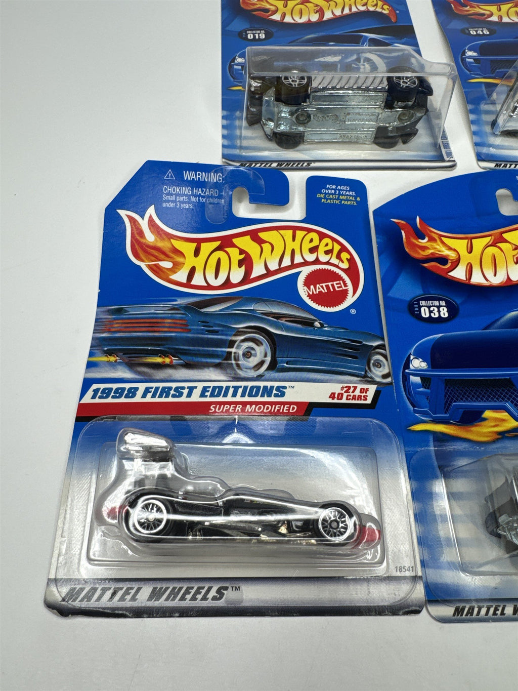 Lot of 5 Hot Wheels Mattel Wheels 1997-2000 Die Cast Metal Collectible Race Cars
