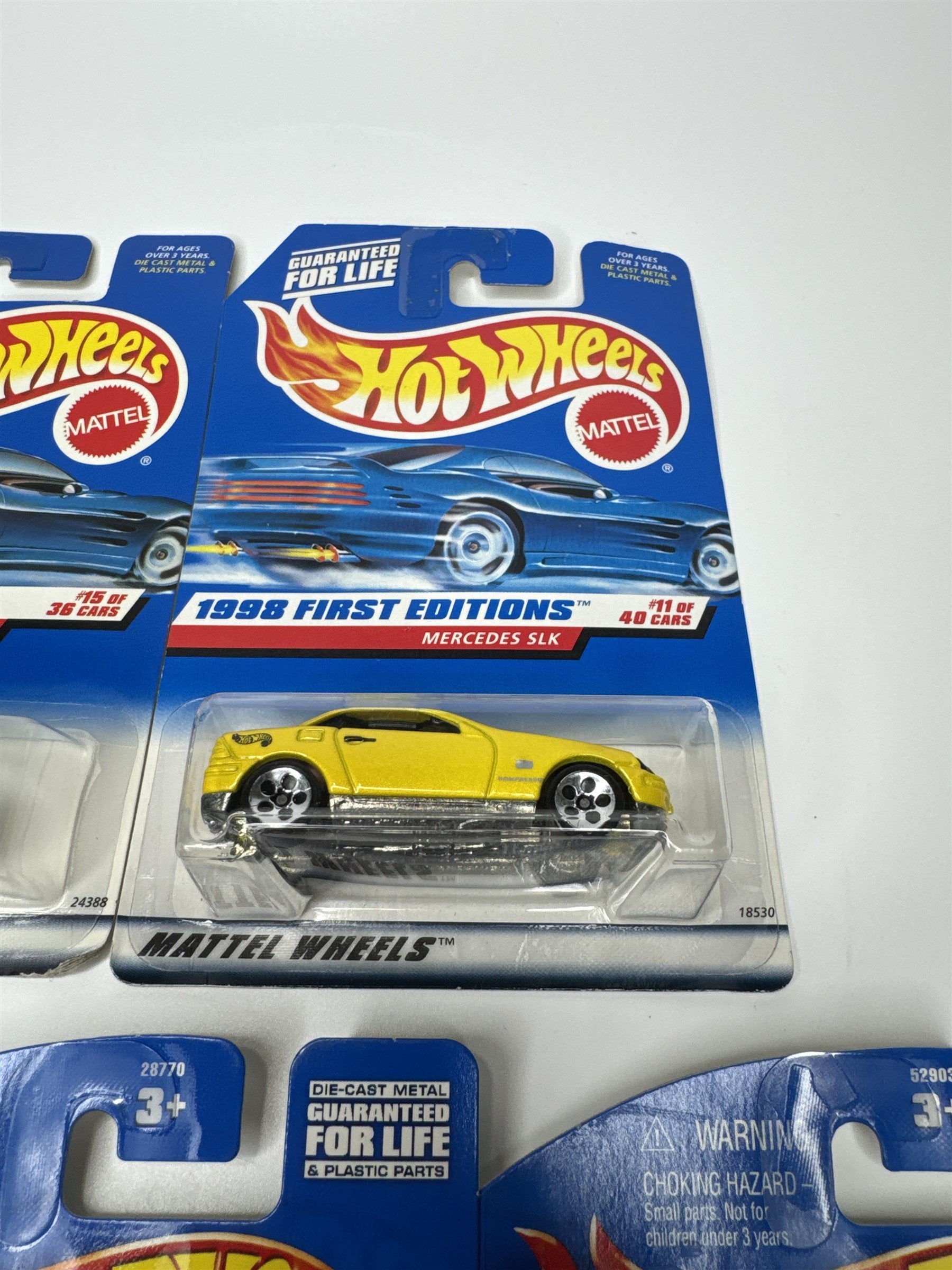 Lot of 5 Hot Wheels Mattel Wheels 1997-2001 Die Cast Metal Collectible Race Cars
