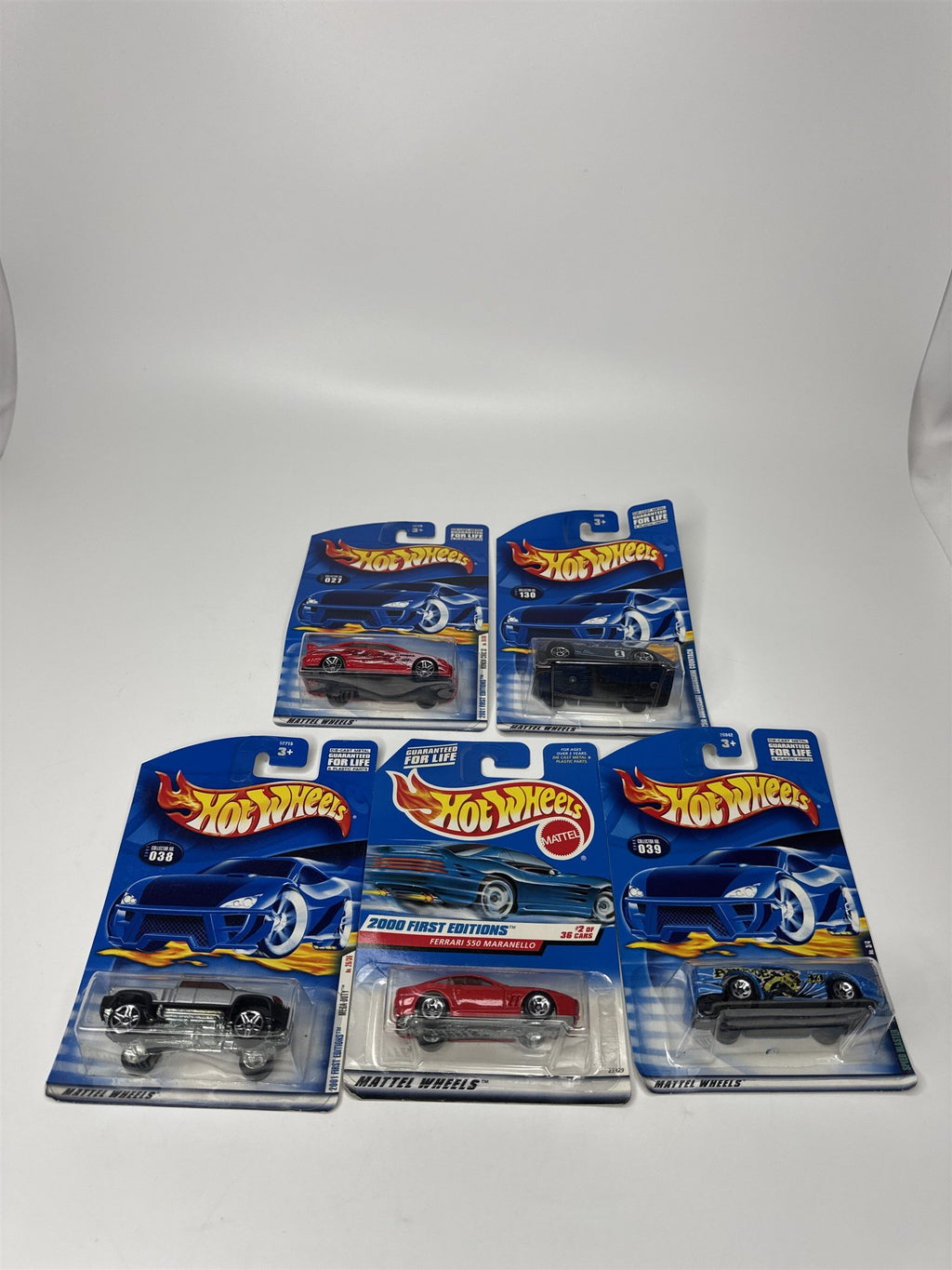 Lot of 5 Hot Wheels Mattel Wheels 1999-2000 Die Cast Metal Collectible Race Cars