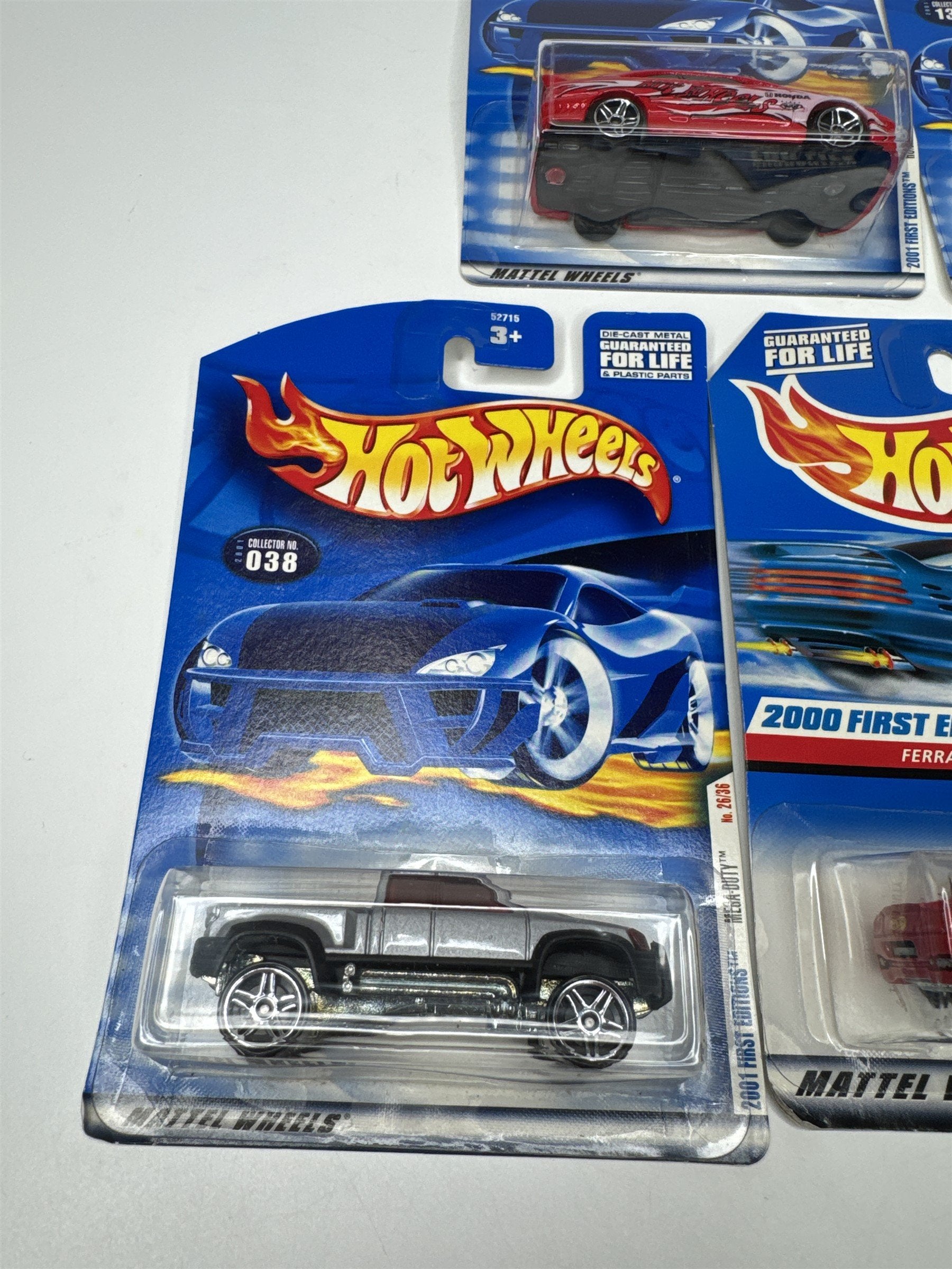 Lot of 5 Hot Wheels Mattel Wheels 1999-2000 Die Cast Metal Collectible Race Cars