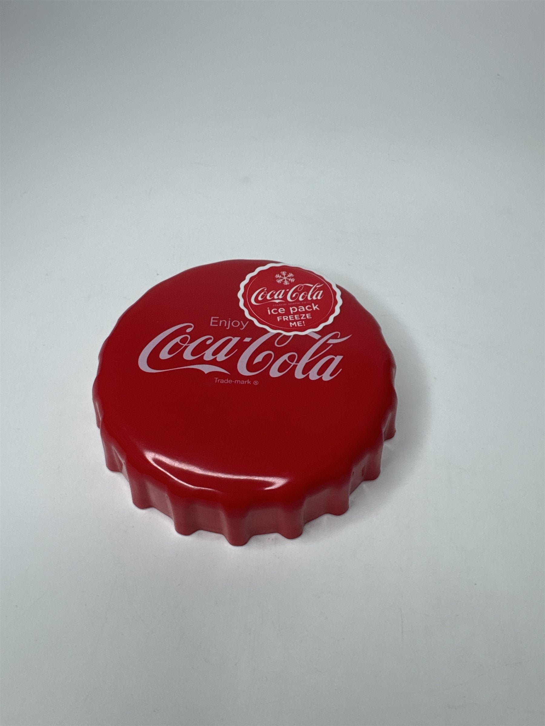 Coca-Cola Bottle Cap Ice Pack Red Freeze Me Cool Gear ICE PACK
