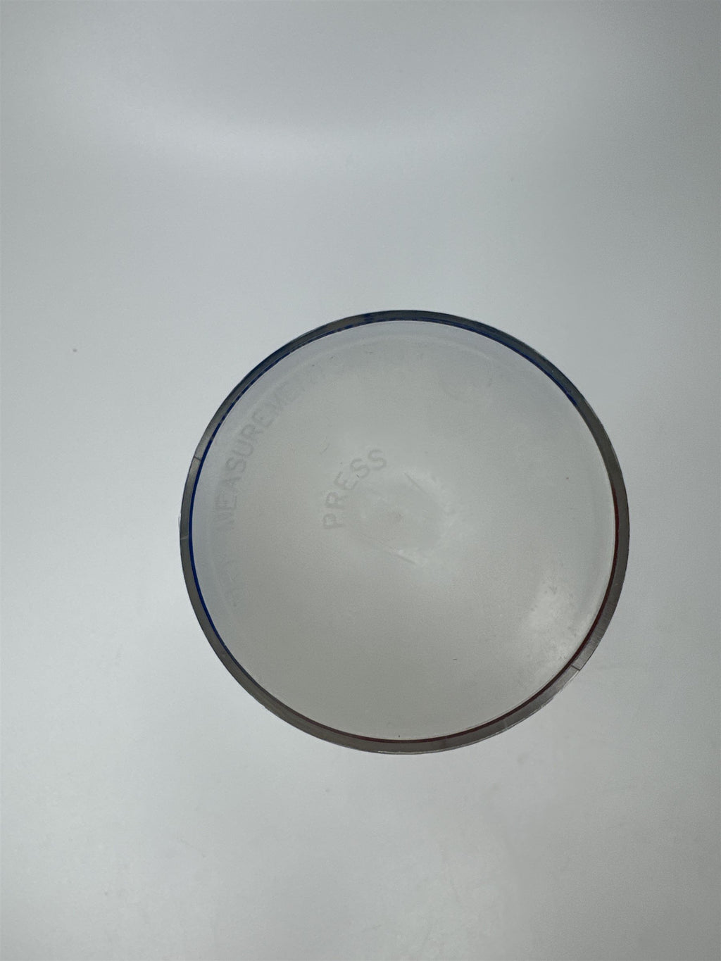 Vintage Pampered Chef Dry/Solid and Liquid 2 Cup Measuring Cup