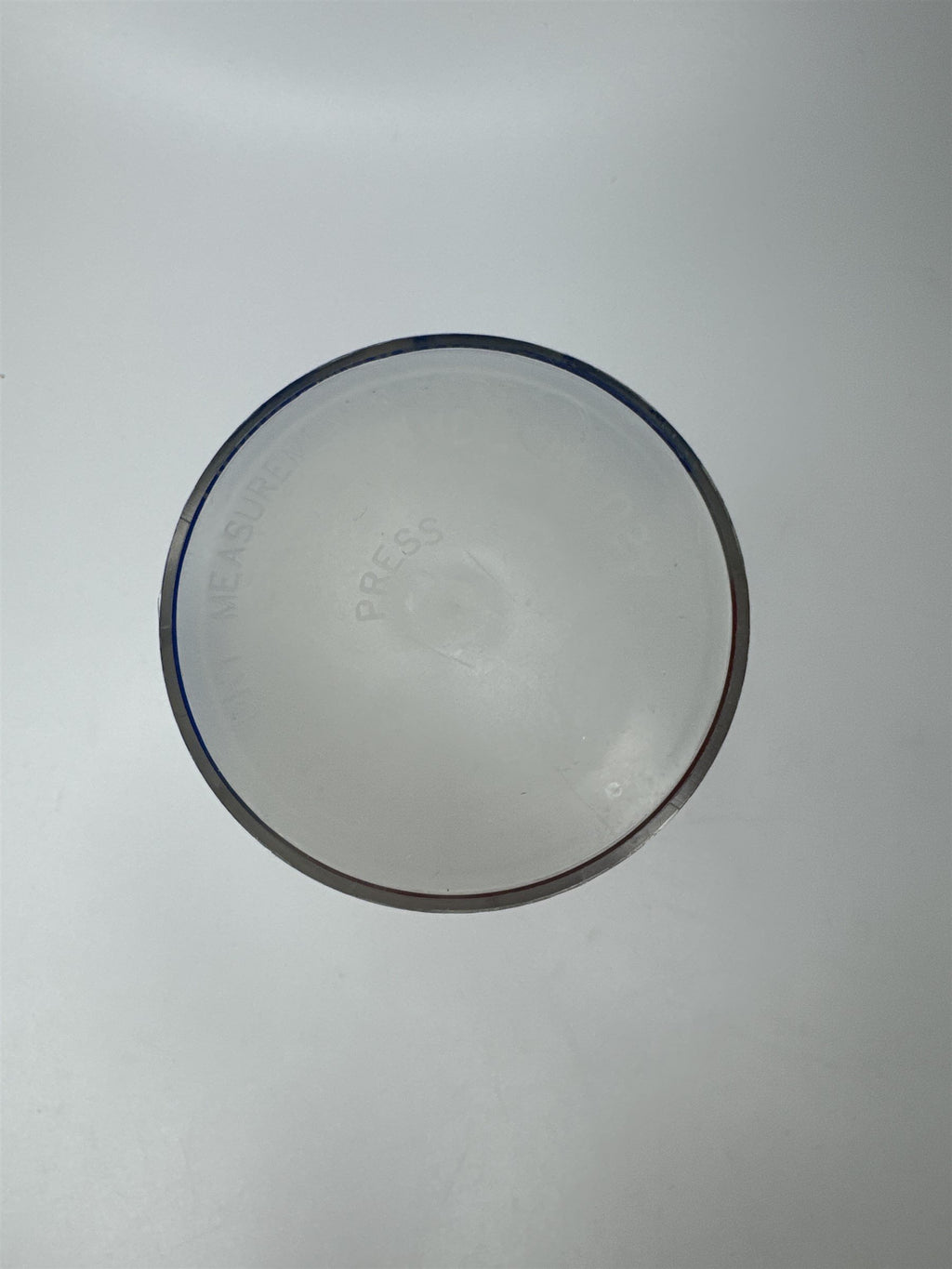 Vintage Pampered Chef Dry/Solid and Liquid 2 Cup Measuring Cup