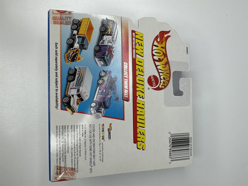 Hot Wheels Special Edition New Haulers Deluxe White Die Cast Truck