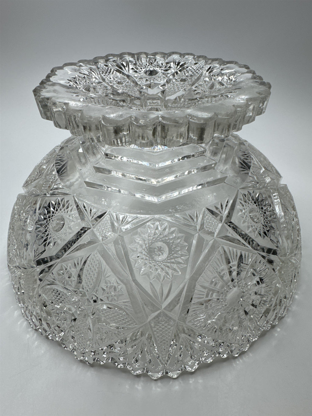 Vintage Pressed Sawtooth Glass 8.5" Diameter Fruit Bowl/Jewelry Dish *CRACKED*