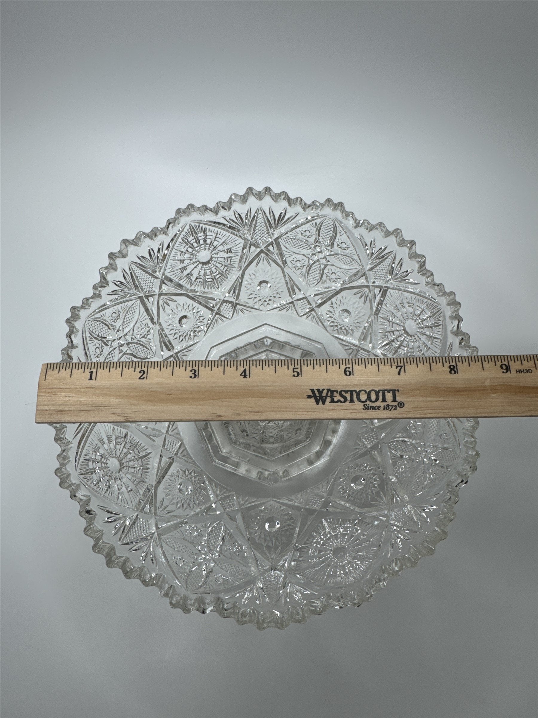 Vintage Pressed Sawtooth Glass 8.5" Diameter Fruit Bowl/Jewelry Dish *CRACKED*