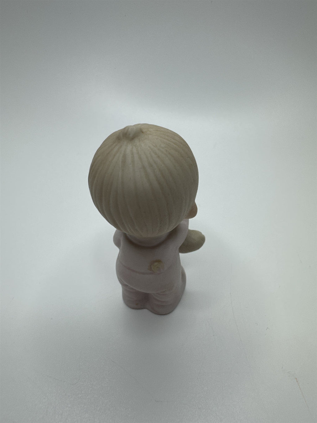 Vintage Precious Moments "Jesus Loves Me" Boy with Bear E-9278