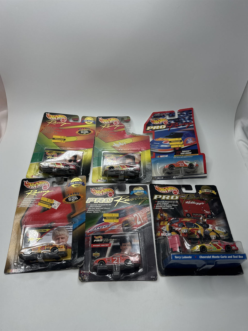 Lot of 6 Hot Wheels Mattel Wheels 1997-1998 Die Cast Metal Collectible Race Cars