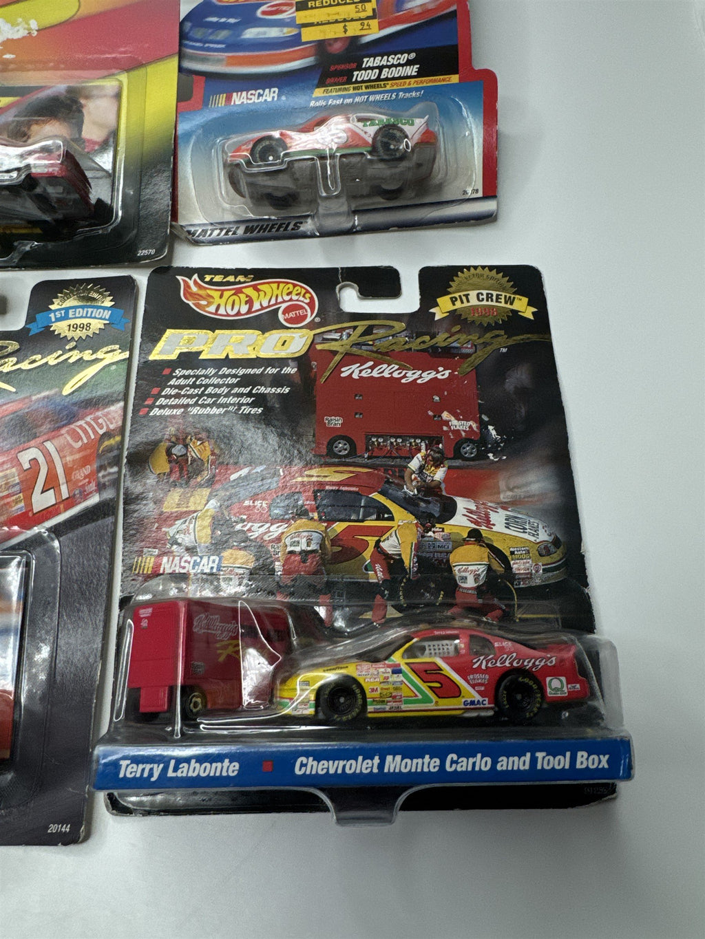 Lot of 6 Hot Wheels Mattel Wheels 1997-1998 Die Cast Metal Collectible Race Cars