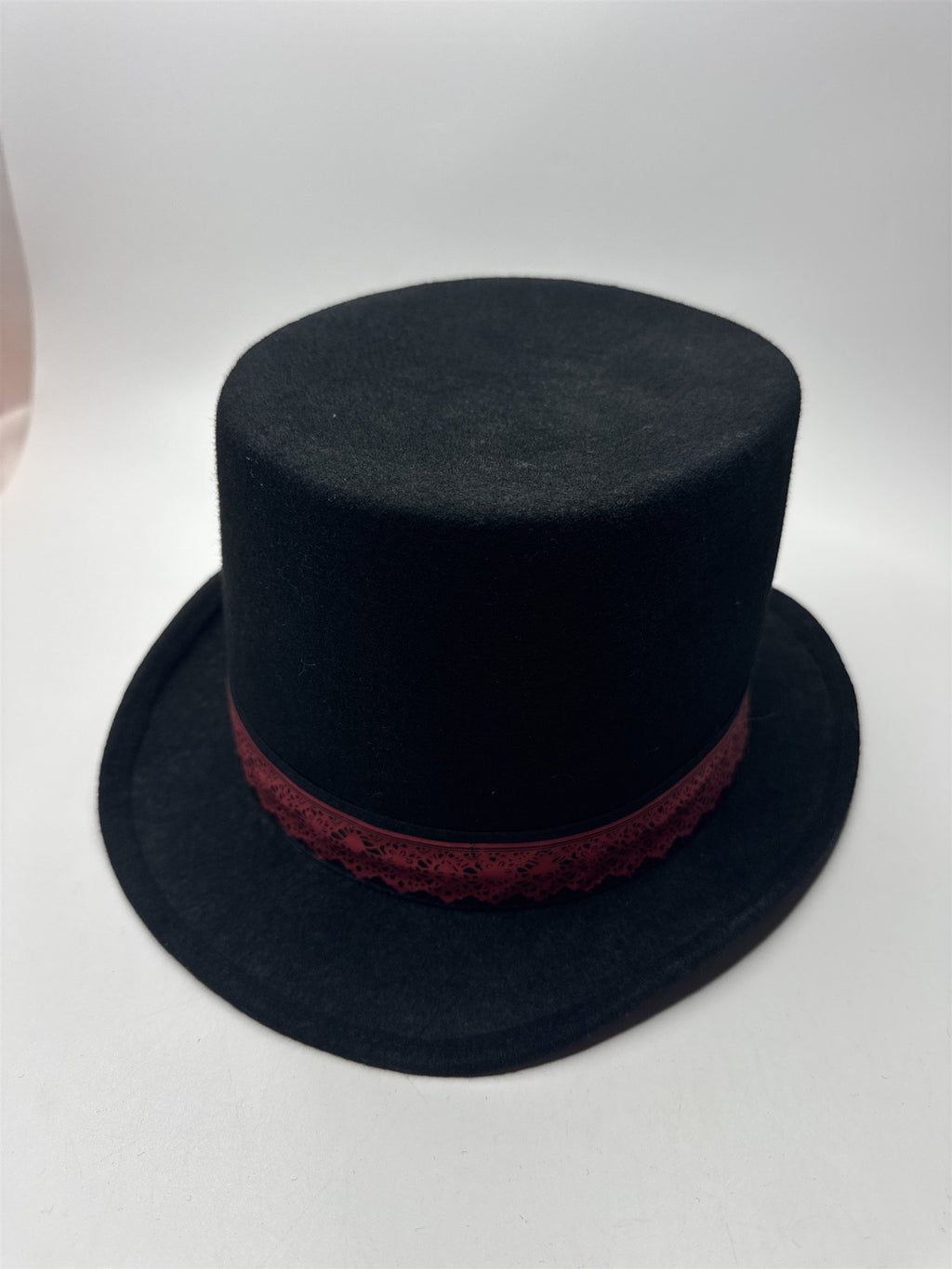 Disney Alice In Wonderland Black Tophat Red Lace Printed Trim SHI 01/10