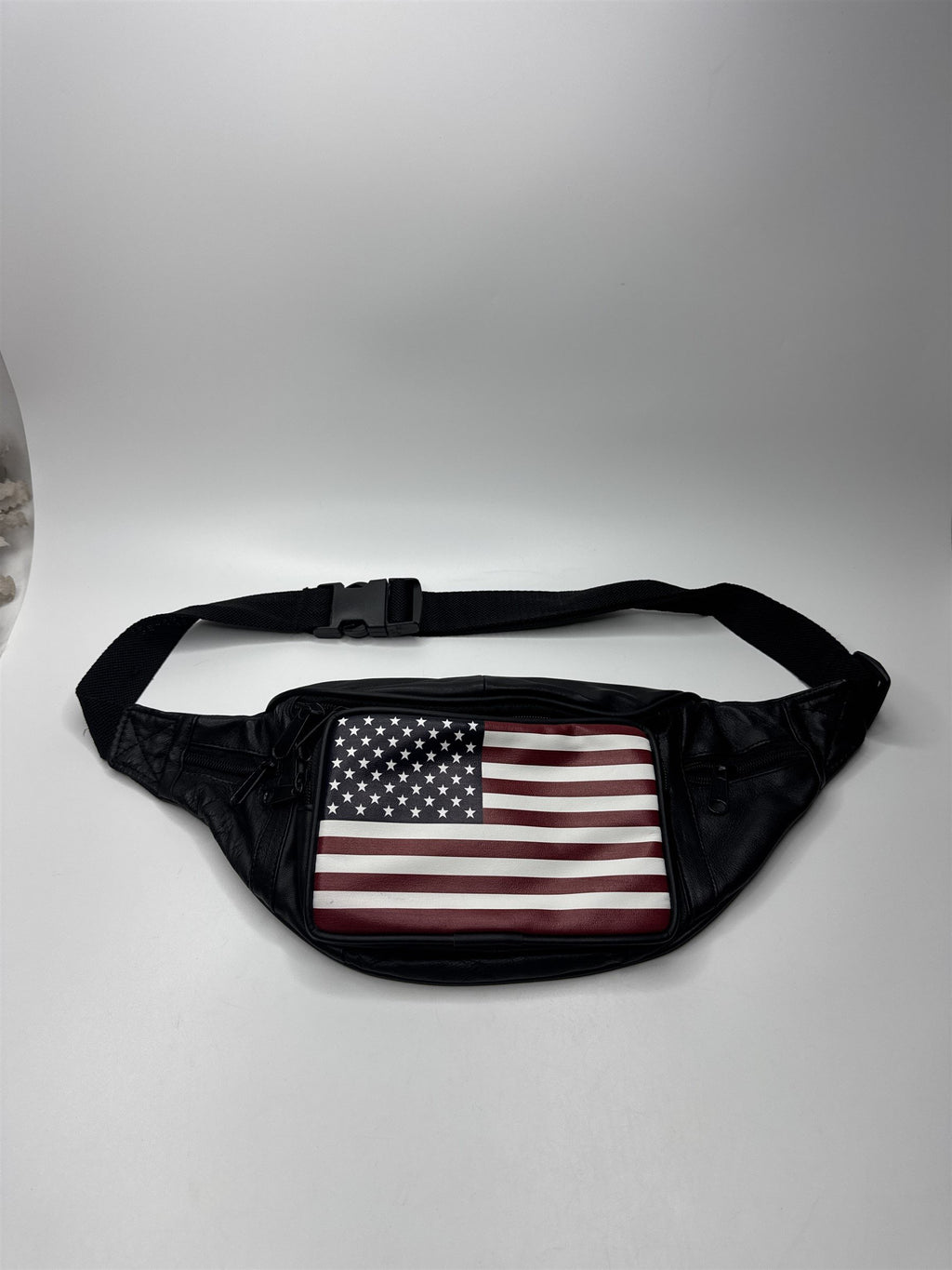 Vintage American Flag Around The Waist Fanny Pack Travel Bag