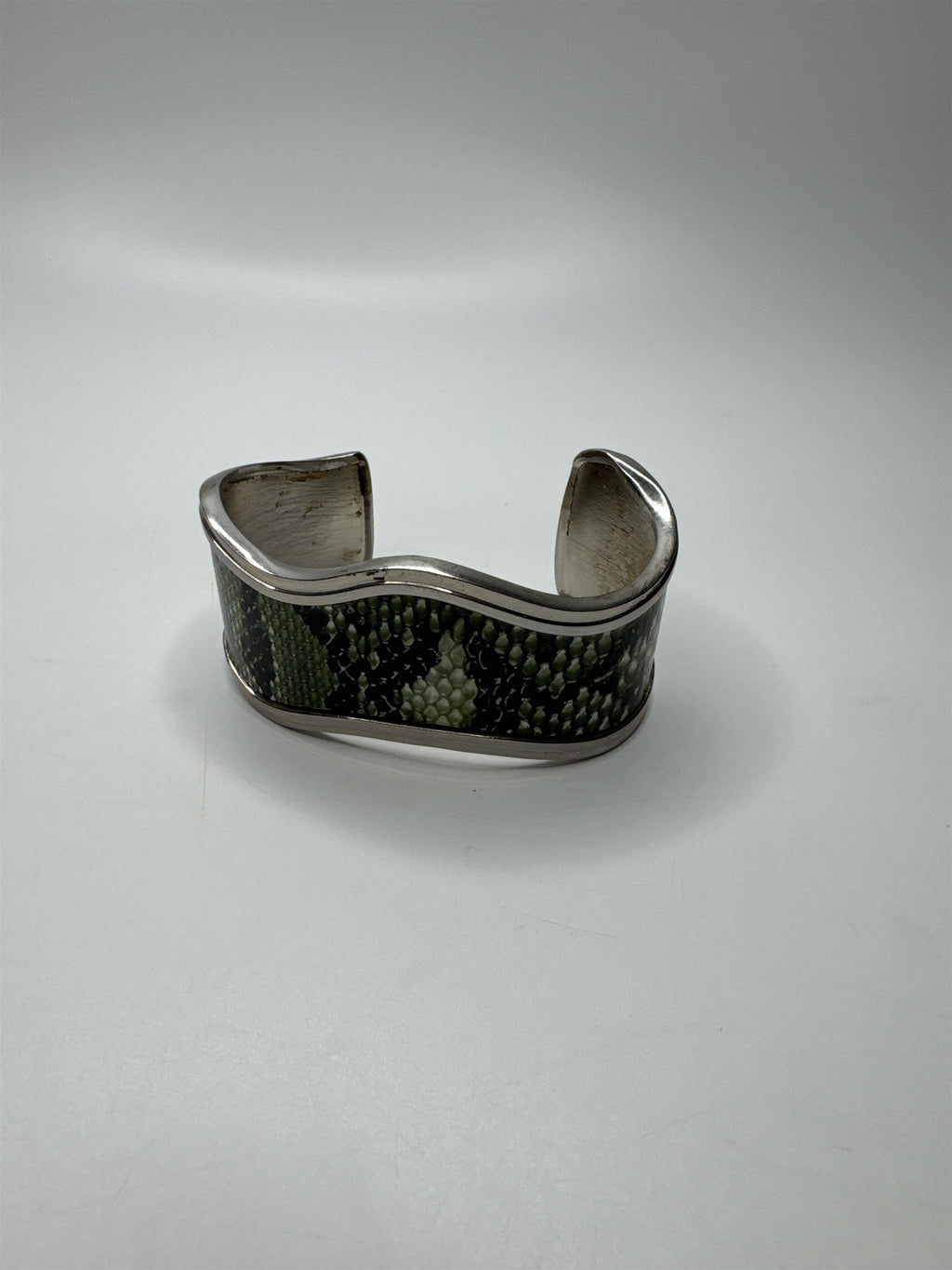 Vintage Green and Black Snake Print Silver-Toned Metal Cuff Bracelet
