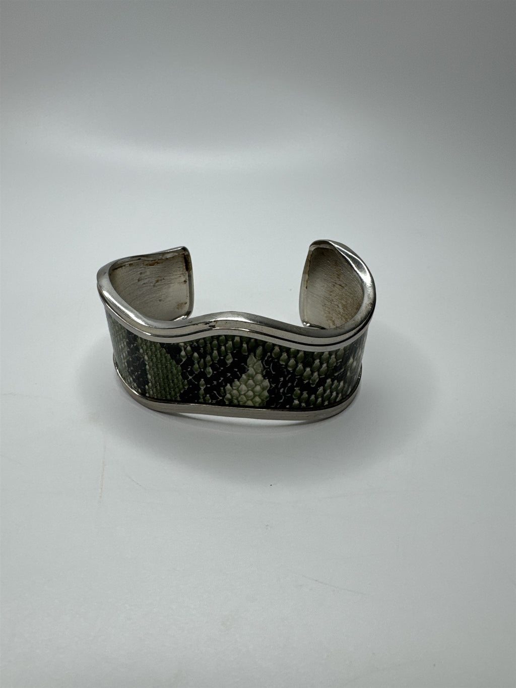 Vintage Green and Black Snake Print Silver-Toned Metal Cuff Bracelet