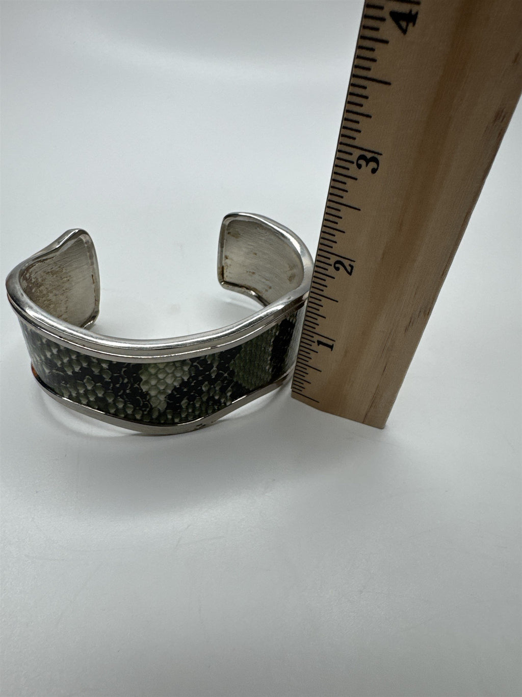 Vintage Green and Black Snake Print Silver-Toned Metal Cuff Bracelet