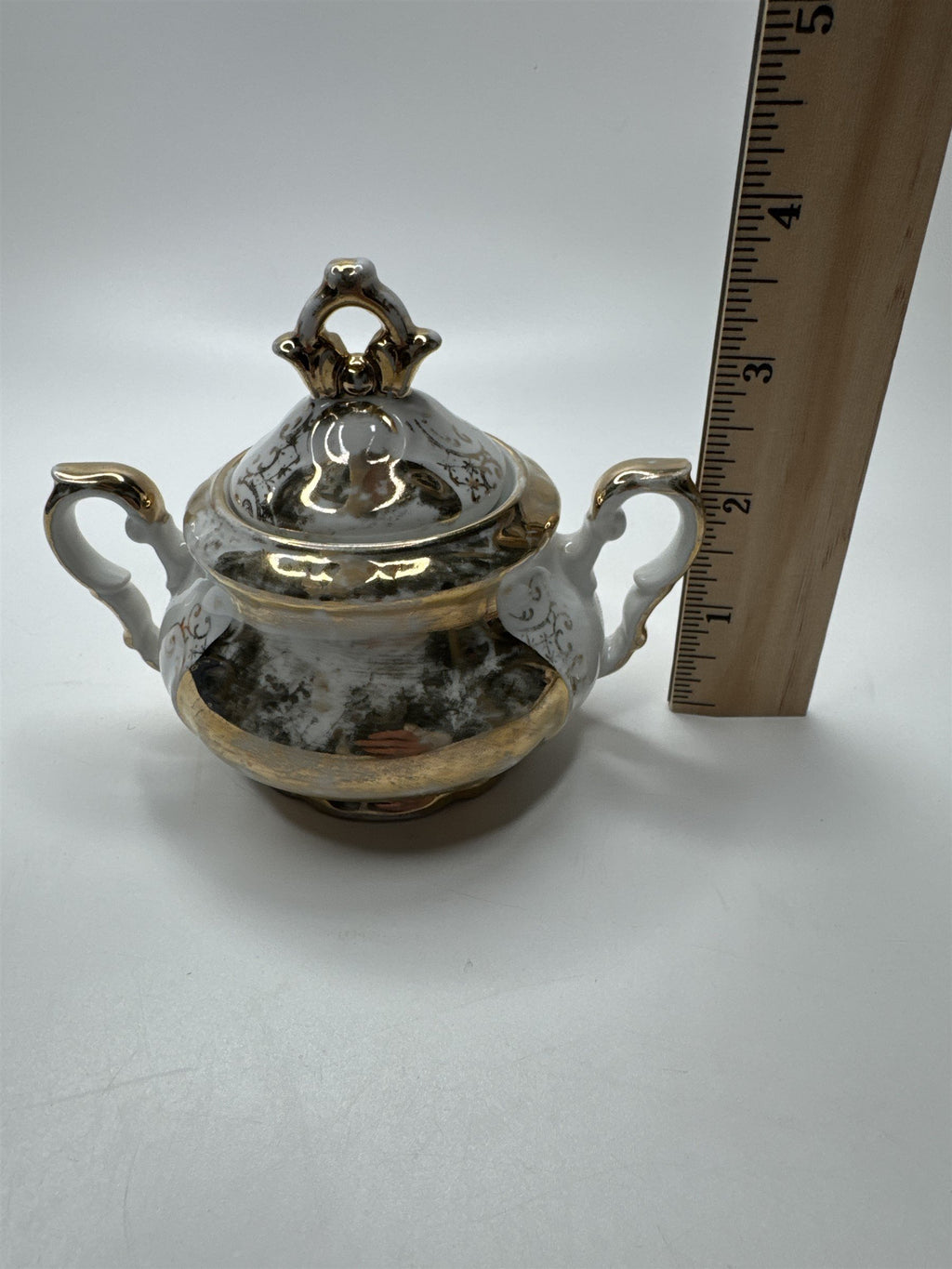 Vintage Bavaria Gold and White Porcelain 3.75" Sugar Dish/Bowl