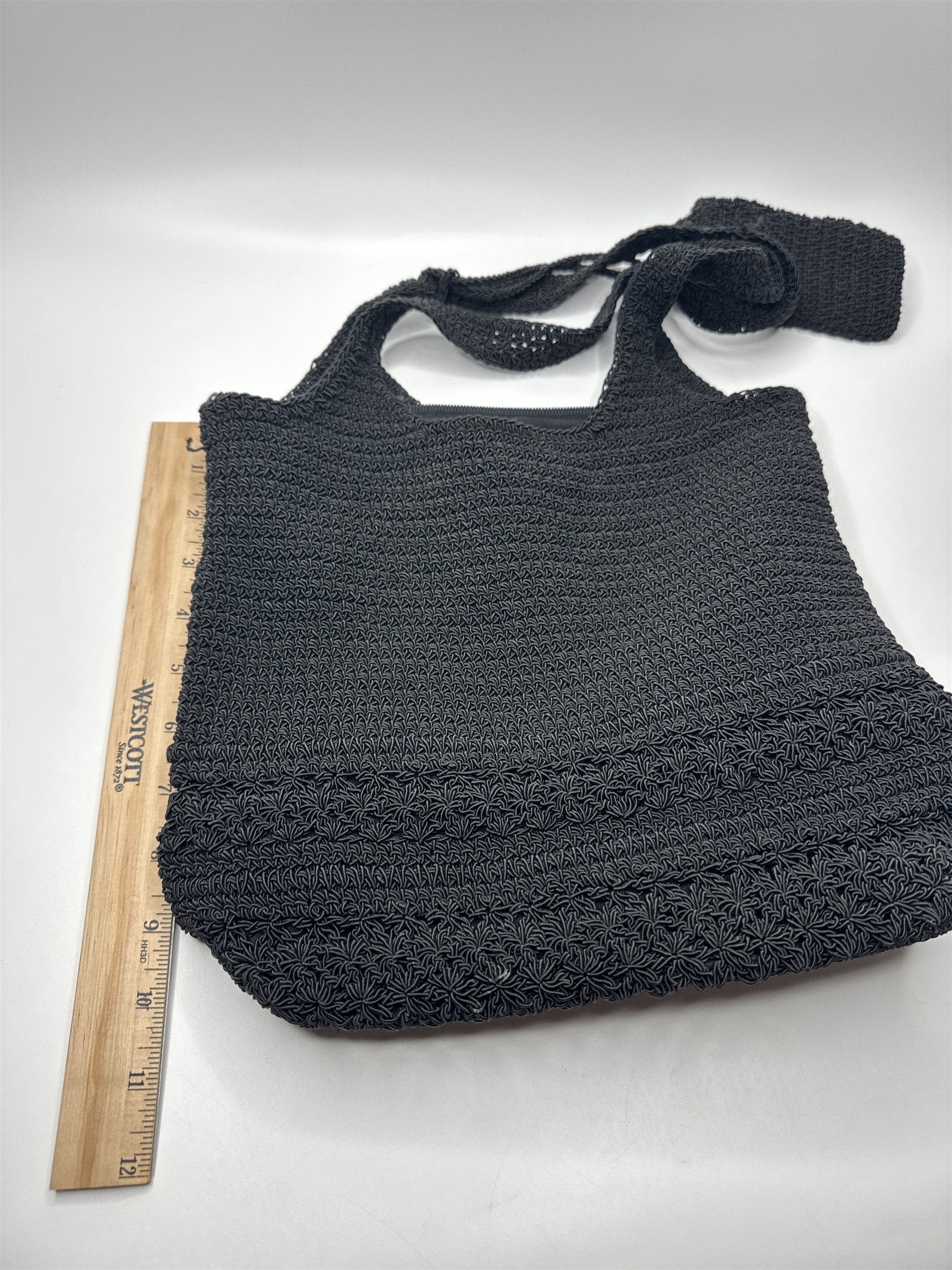 Vintage Frankie & Johnnie Crochet Knit Purse Bag Black /w Pepper Spray Holder