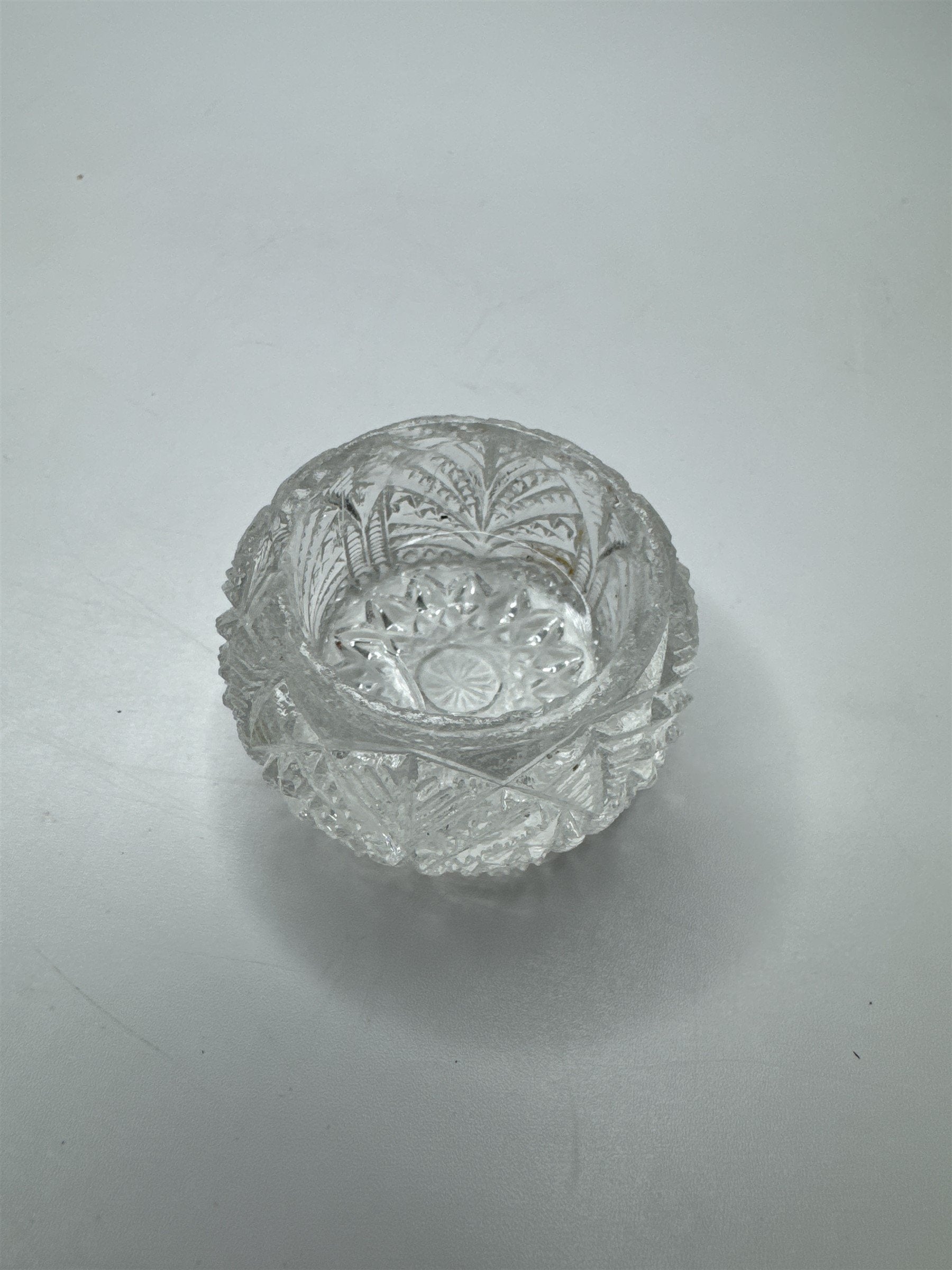 Vintage Clear Glass Salt Dish/Dining Bowl for Fine Dining