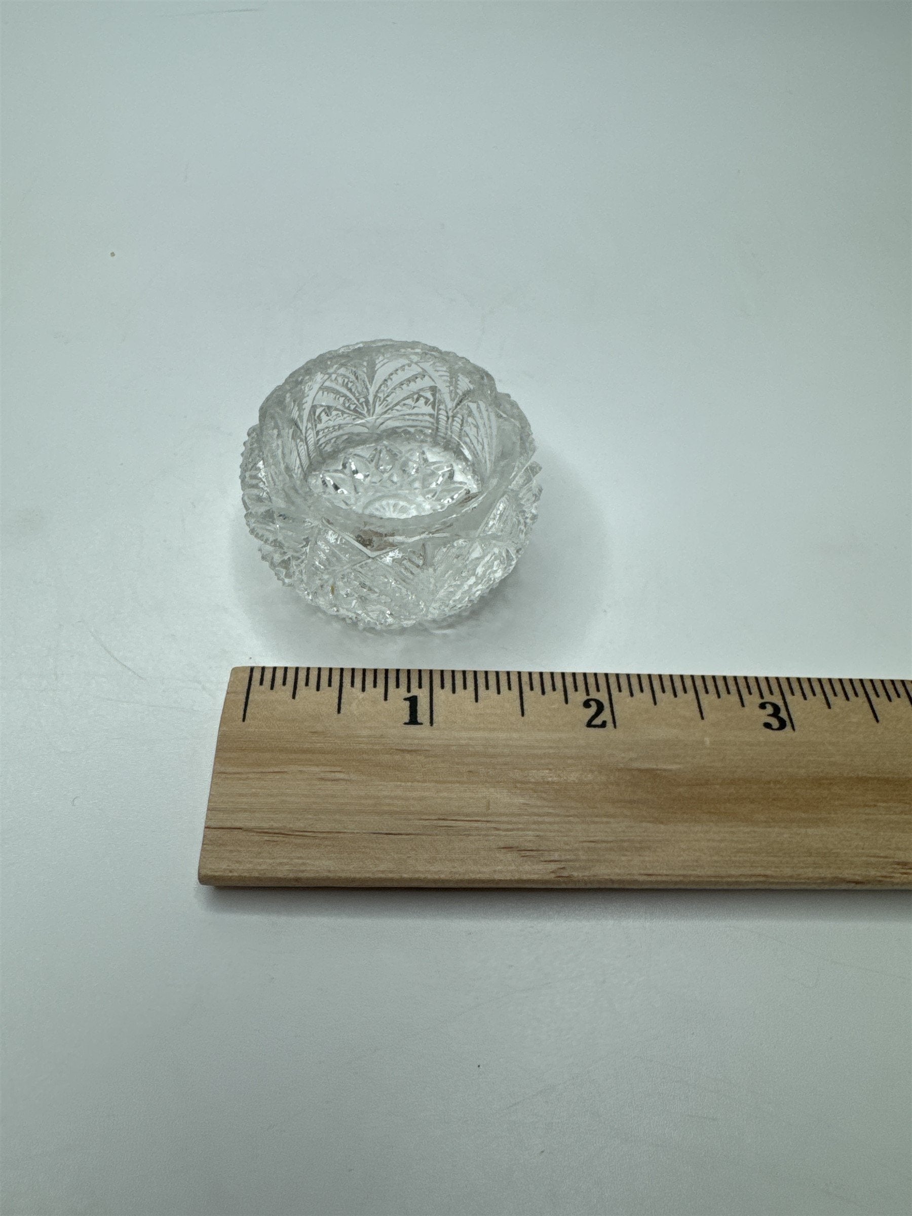 Vintage Clear Glass Salt Dish/Dining Bowl for Fine Dining