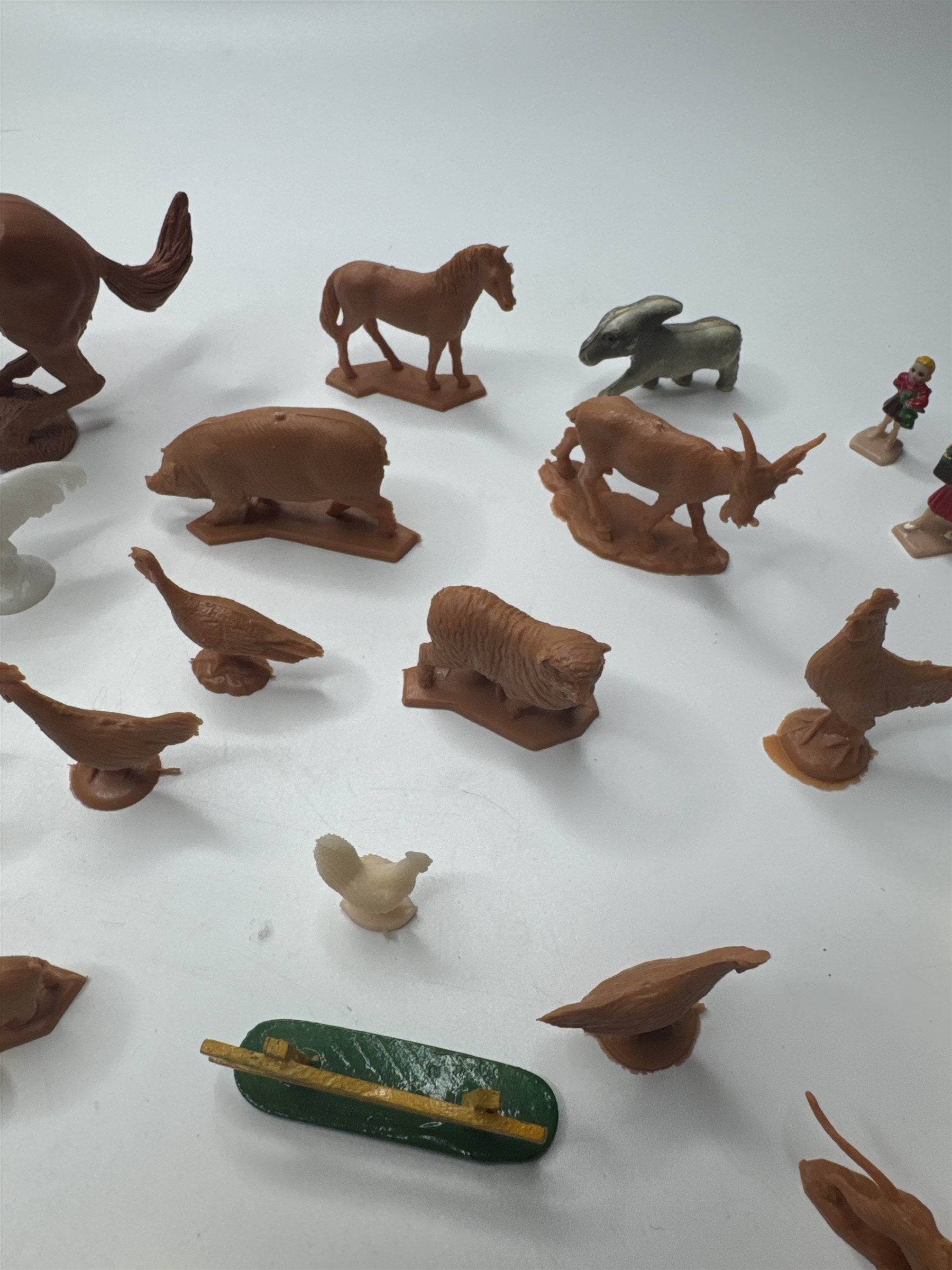 Lot of 36 Vintage Plastic Toy Farm Animals Pigs Chickens Ducks