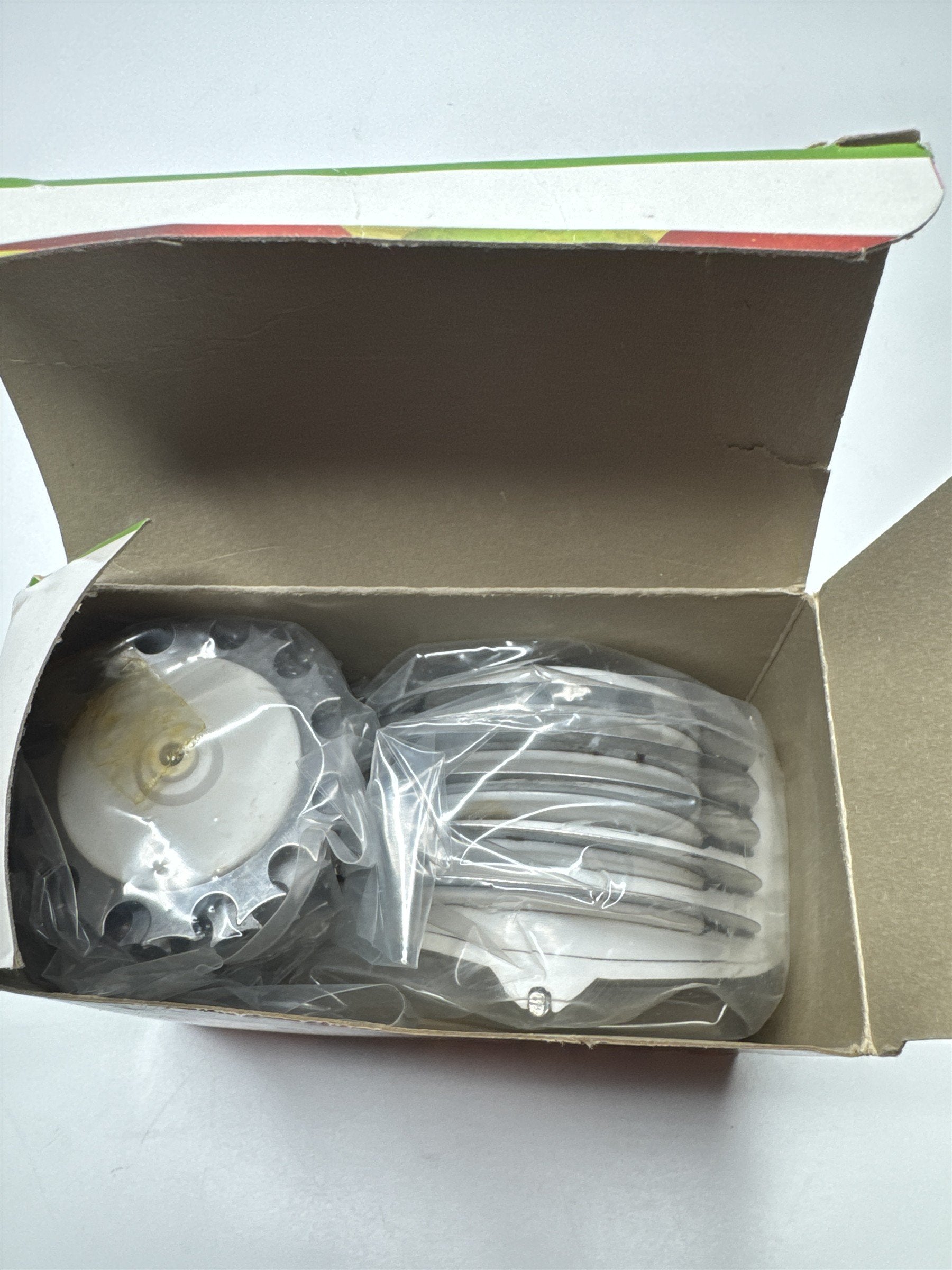 Vintage Roller/Slicer/Tenderizer The Ultimate Hand-Held Food Processor JSNY 9387