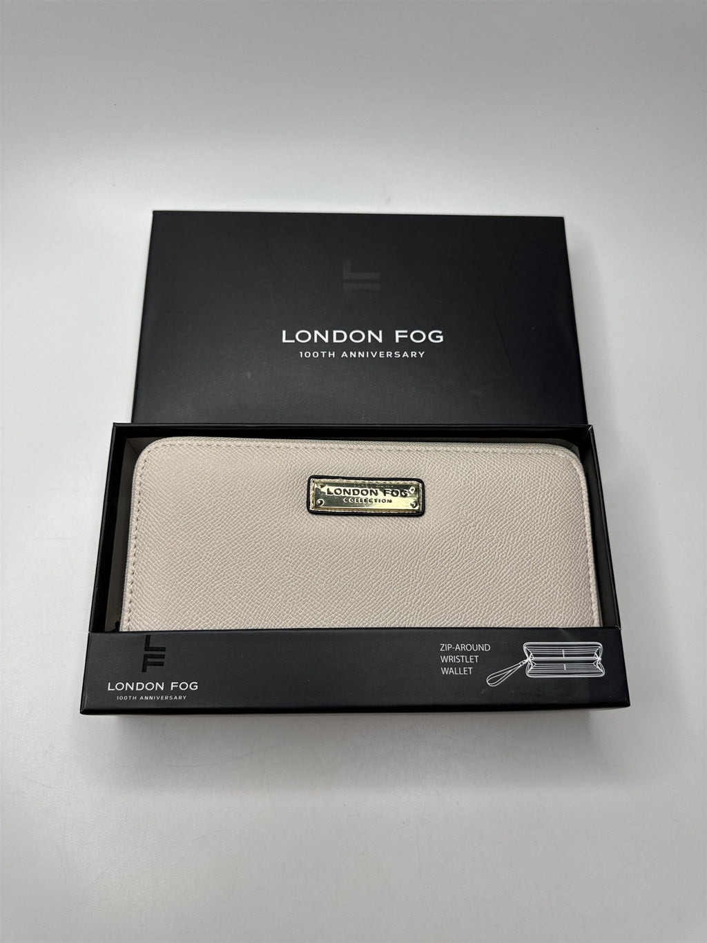 NWT London Fog Zip Around Wristlet Wallet Cream Caviar Color 100th Anniversary!