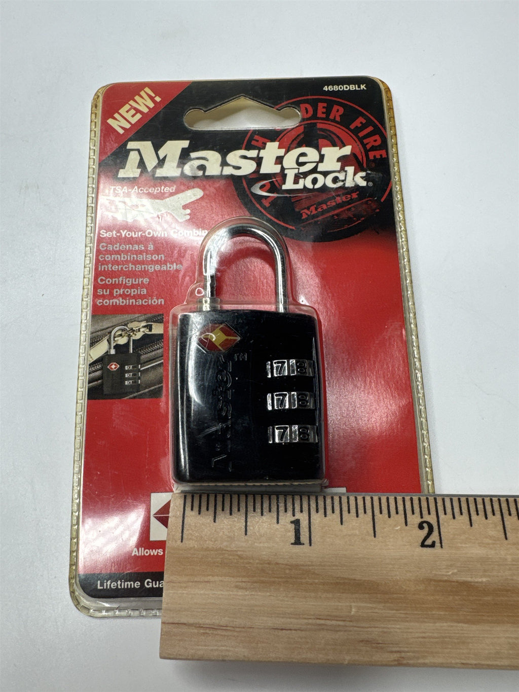 Master Lock Travel Luggage TSA Approved 3-Digit Combination Padlock 4680DBLK