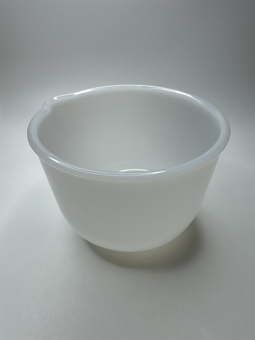 Vintage Sunbeam Glasbake 20CJ White Mixing Bowl for Baking