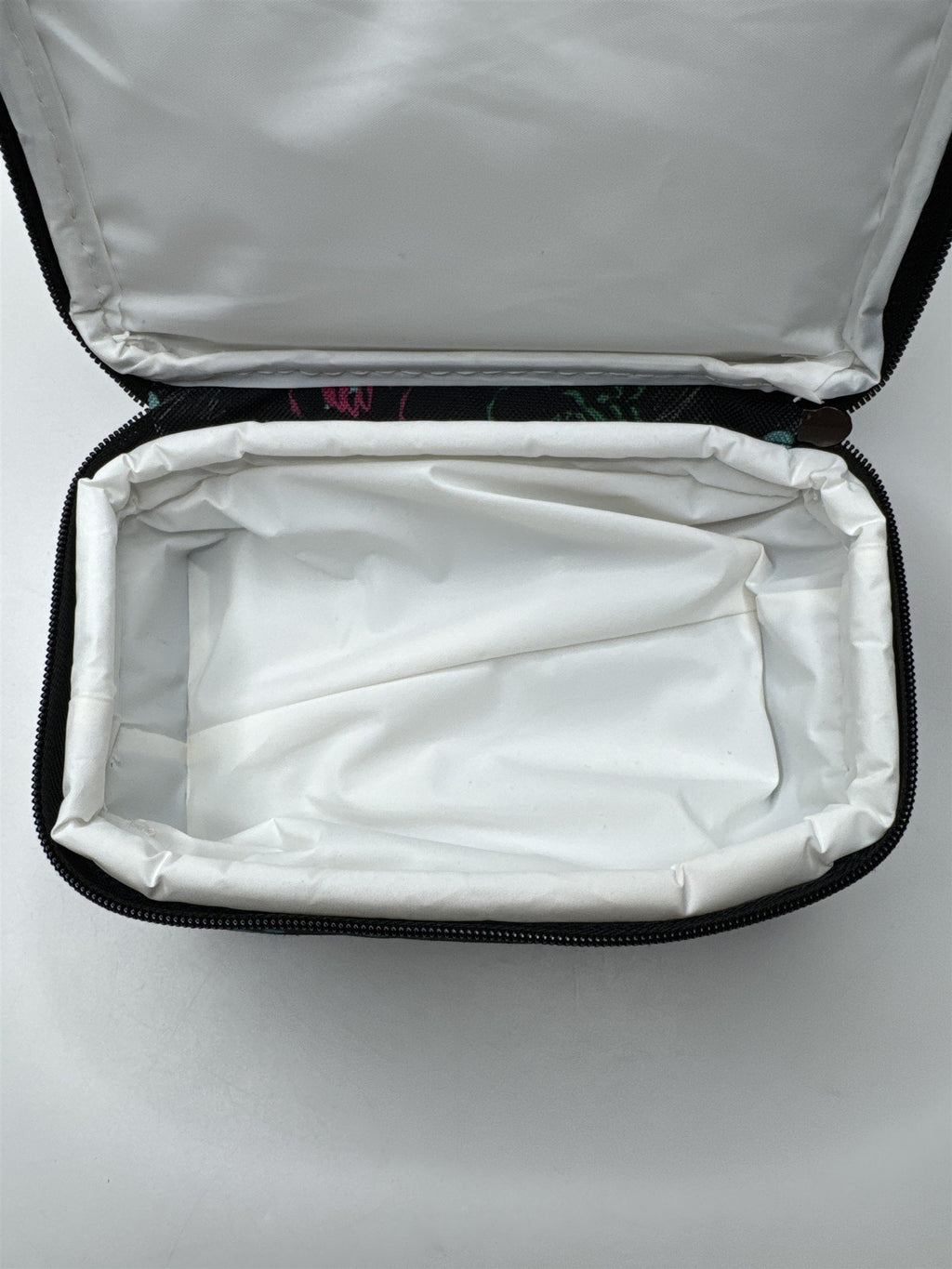 Yak Pak Lunch Bag/Box Multicolored With Hearts and Skulls
