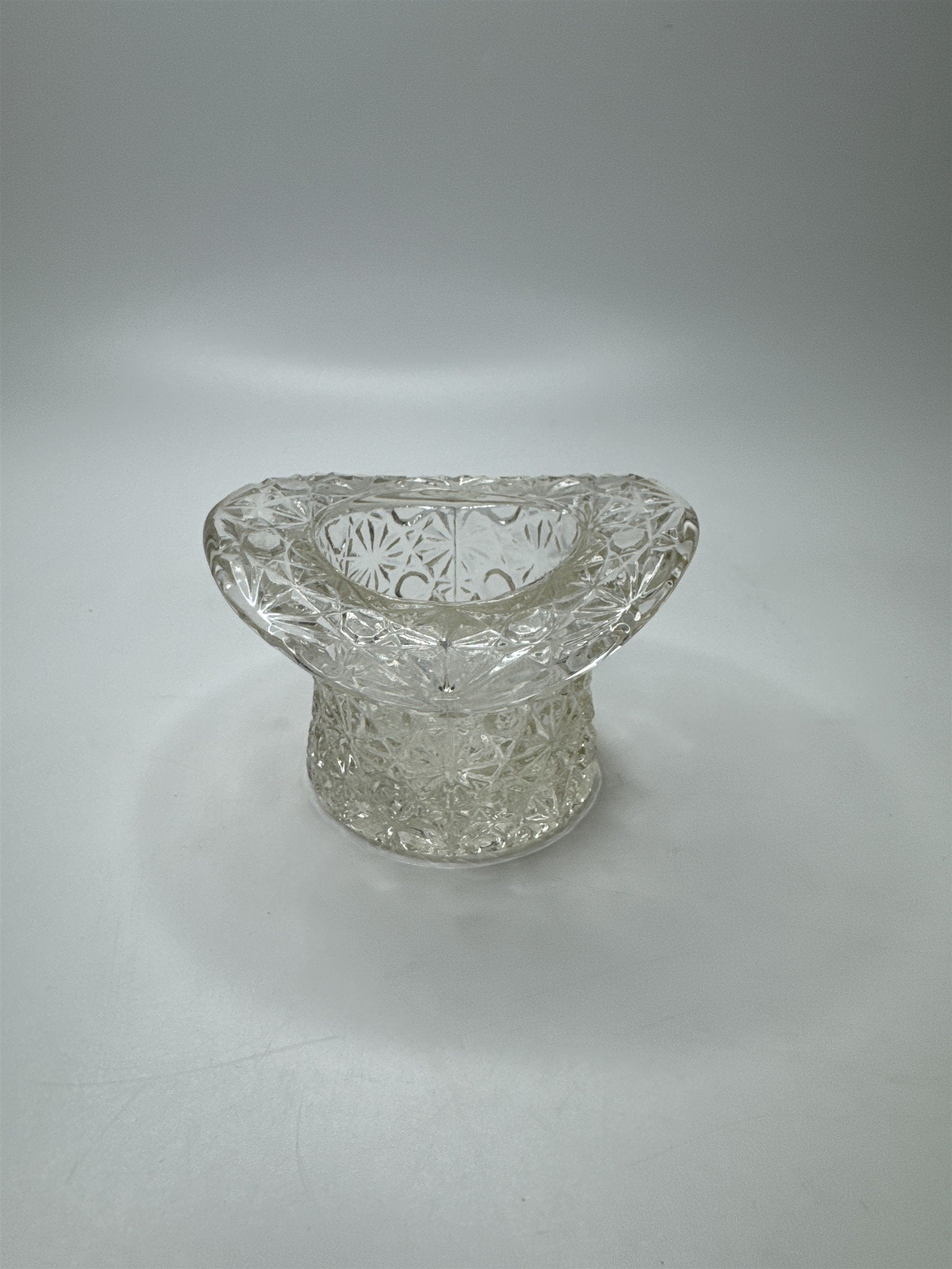 Vintage Large Clear Glass Daisy and Buttons Top Hat Dish Mini Planter Holder