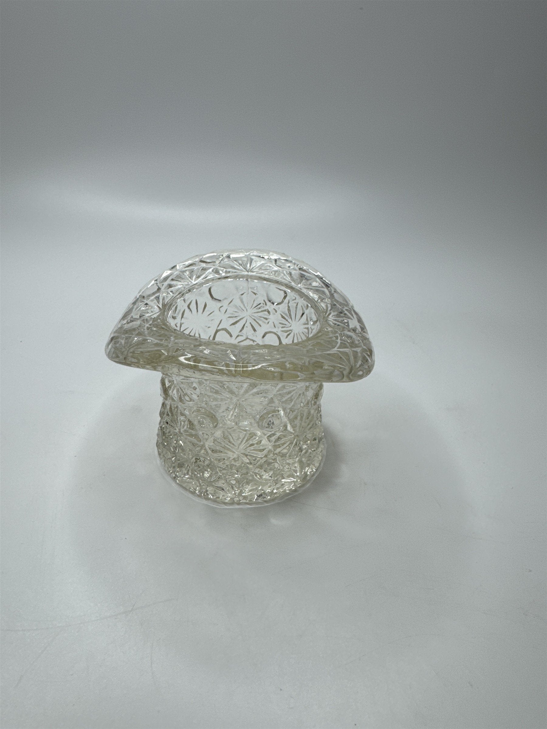 Vintage Large Clear Glass Daisy and Buttons Top Hat Dish Mini Planter Holder