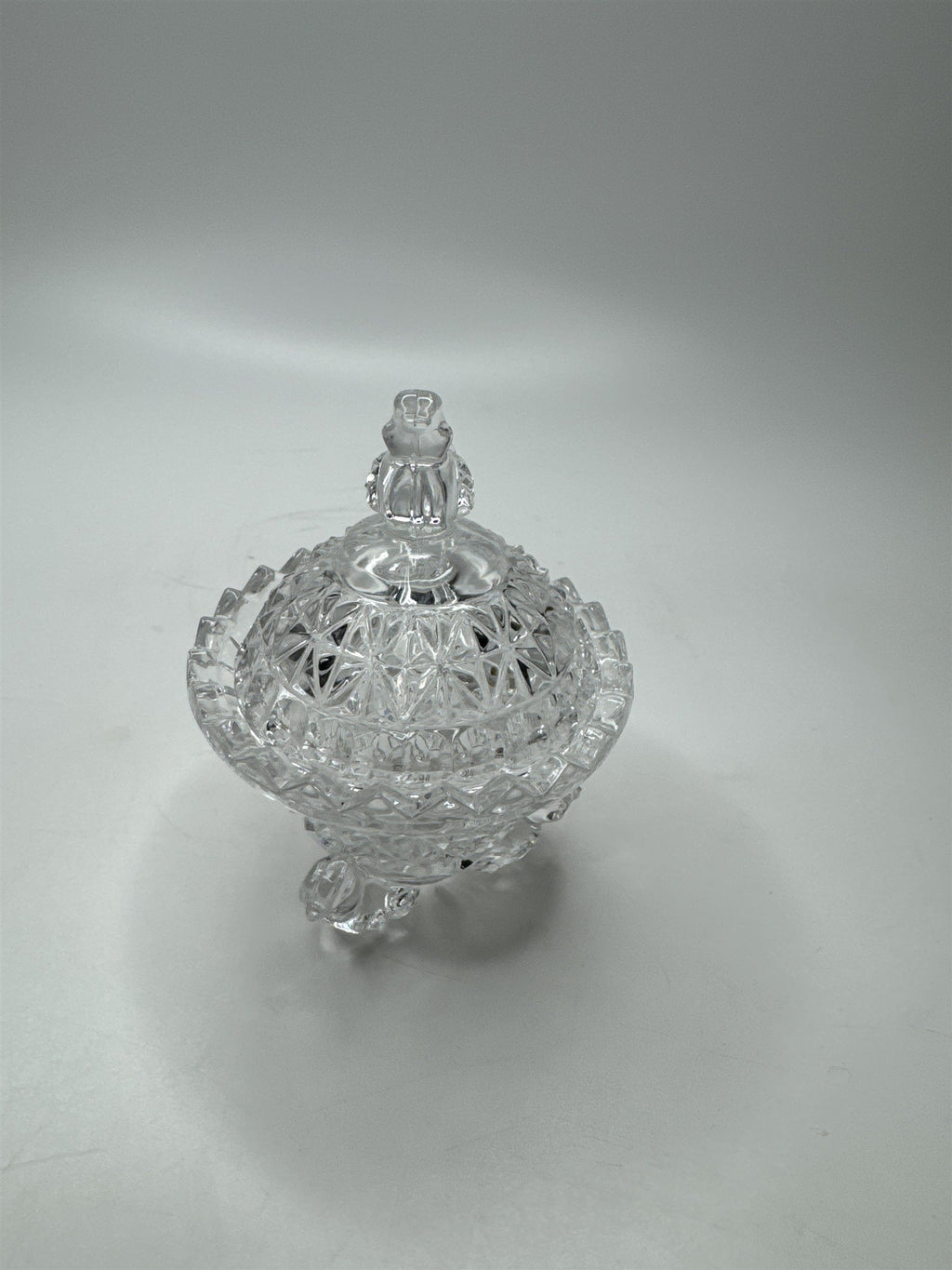 Vintage The Byrdes Birds Crystal Collection Trinket Box Round Footed Bavarian