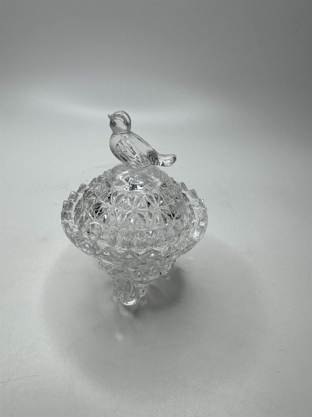 Vintage The Byrdes Birds Crystal Collection Trinket Box Round Footed Bavarian